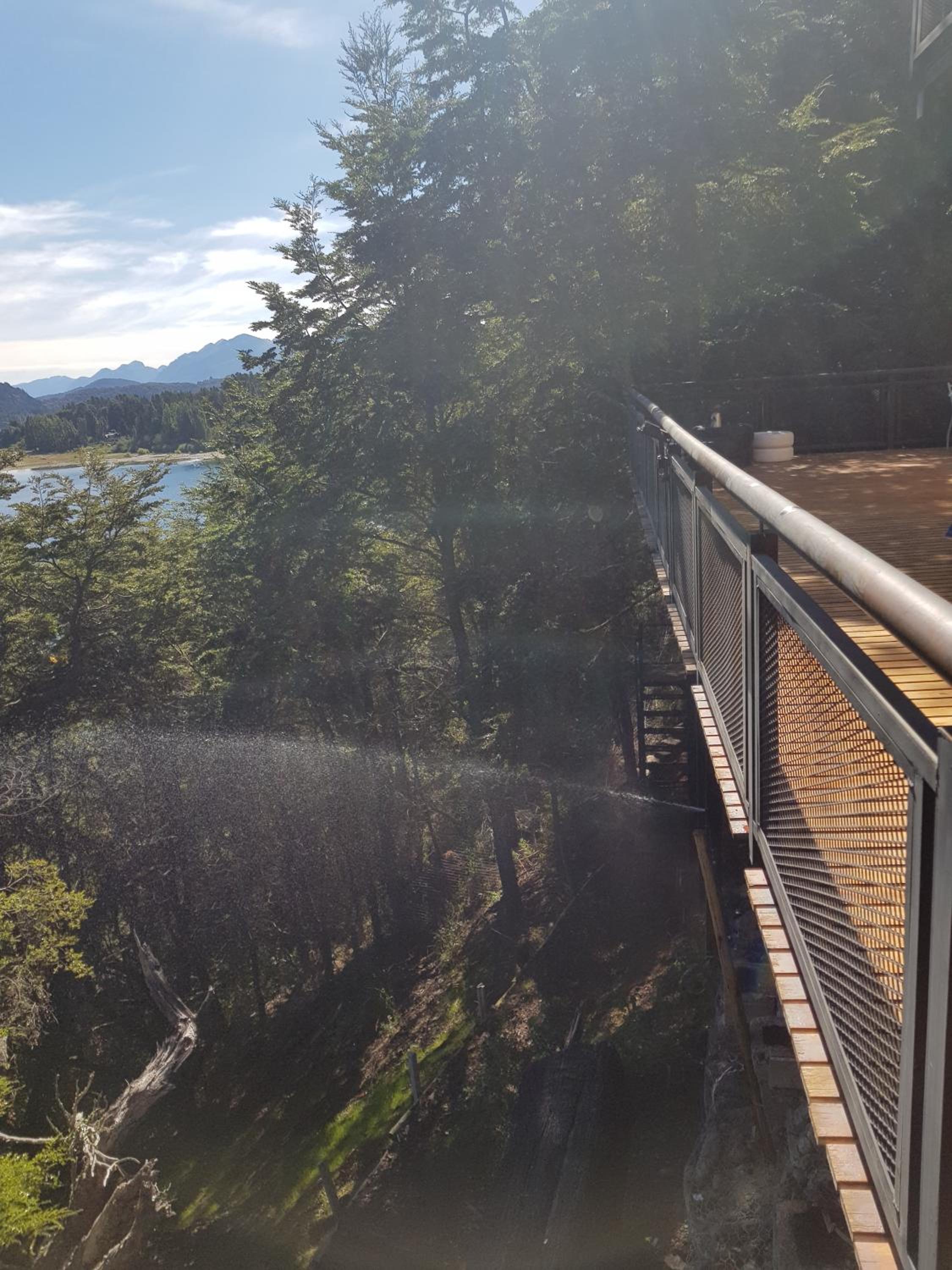 Albanta casa con costa en Bariloche