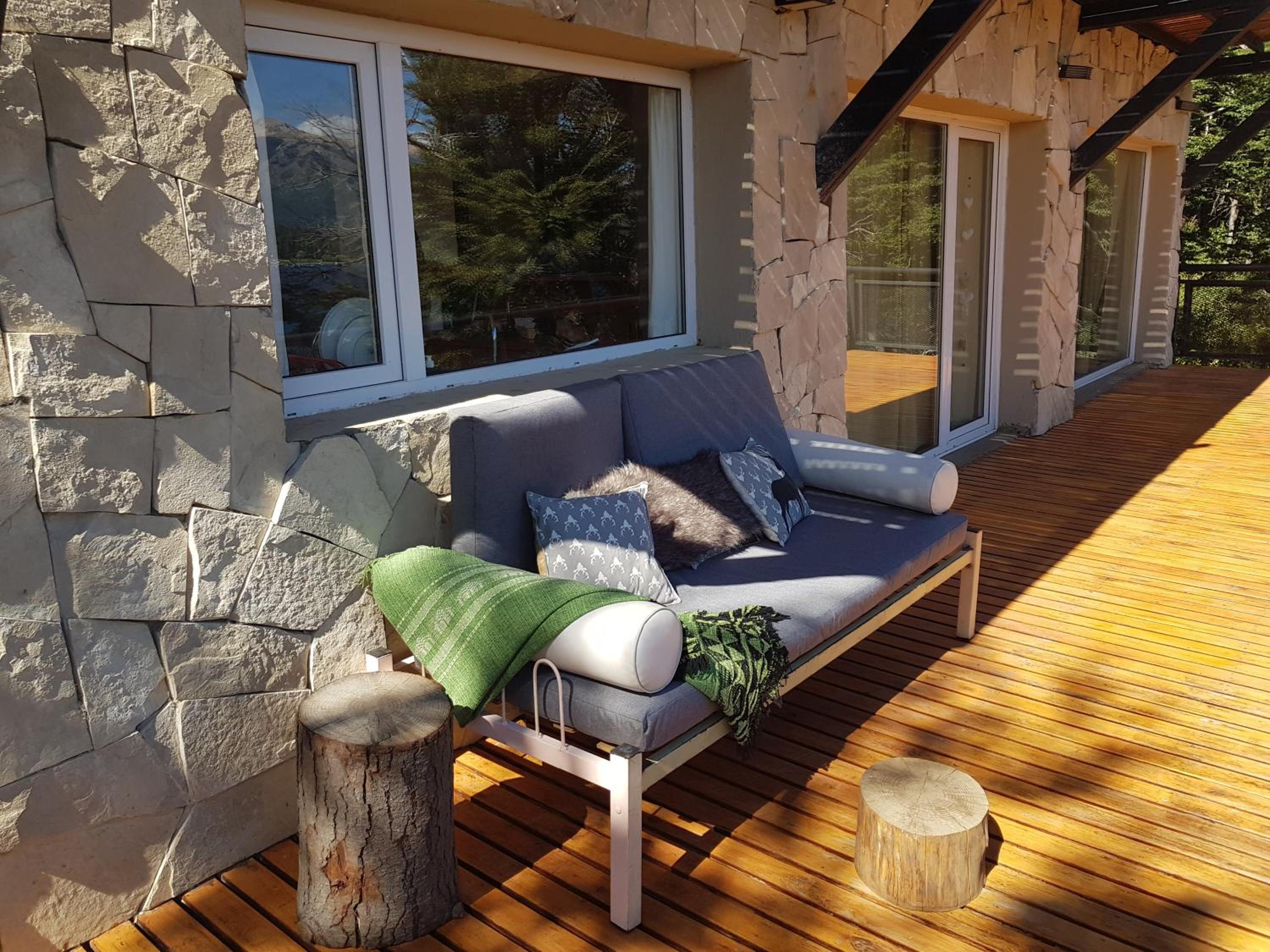 Albanta casa con costa en Bariloche