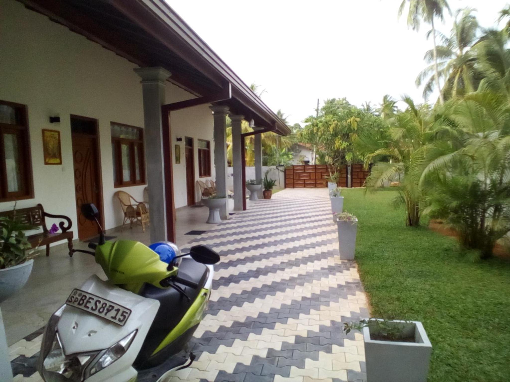 Photo 16