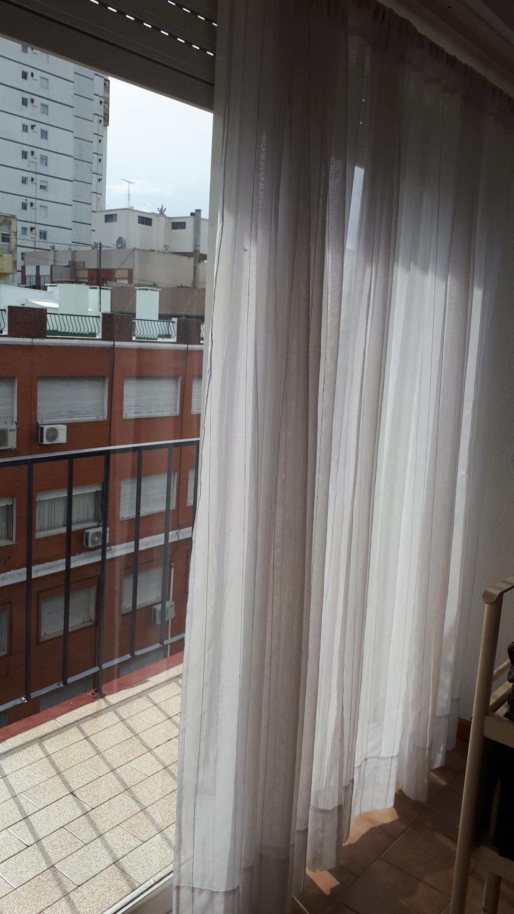 Ana Dpto- SE RESERVA CON SEÑA INMEDIATA- Pleno centro- Solo para residentes en Argentina