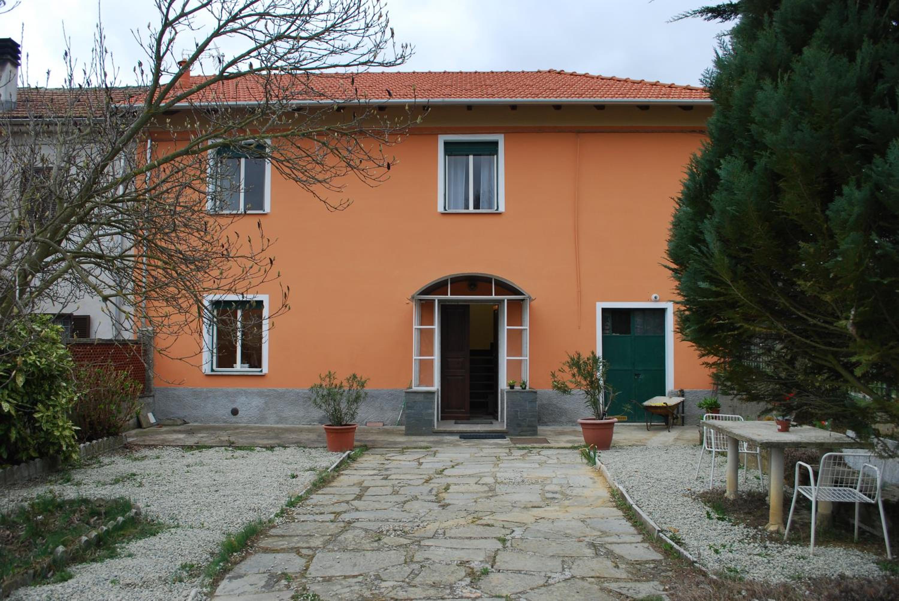 Photo 32