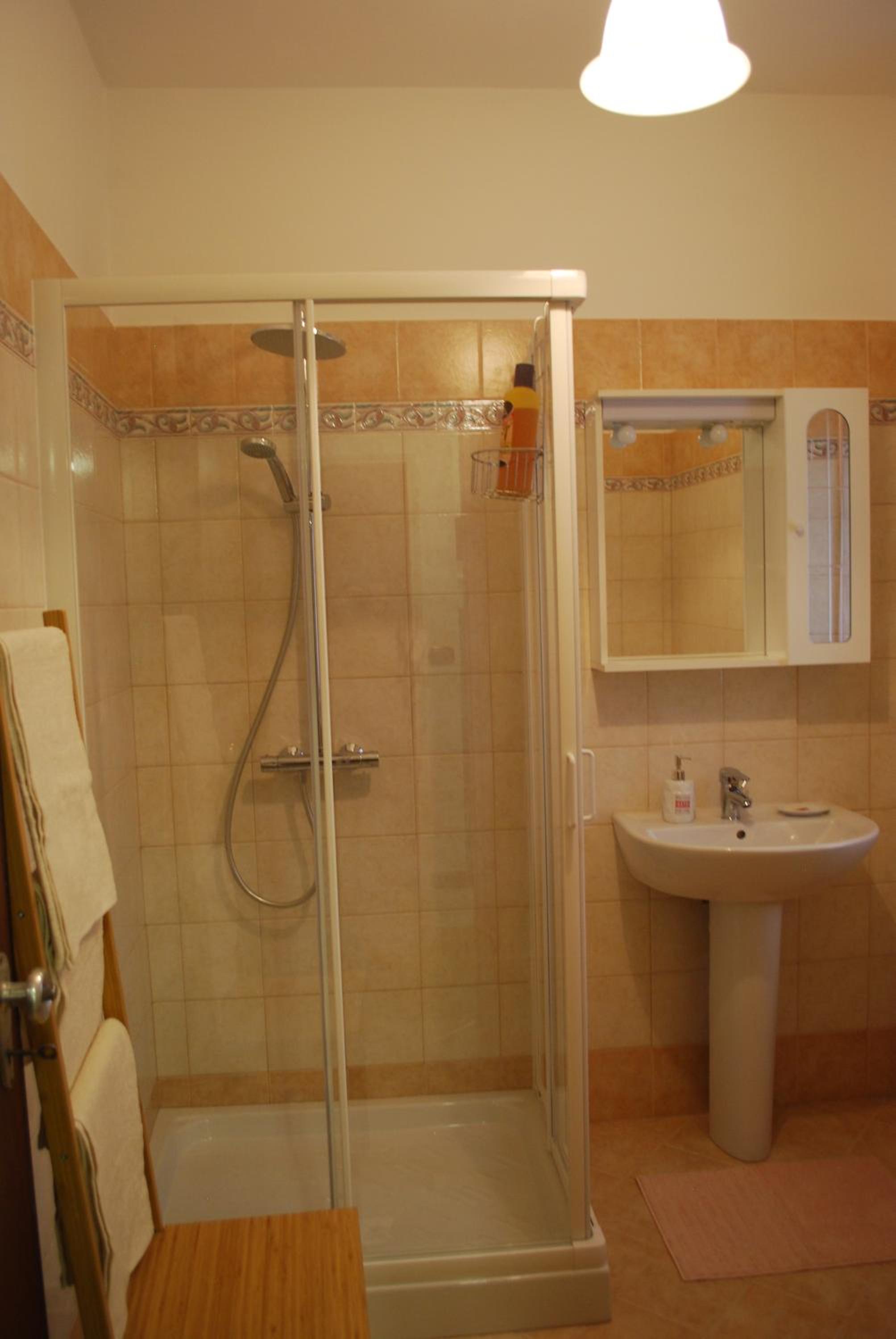 Photo 36