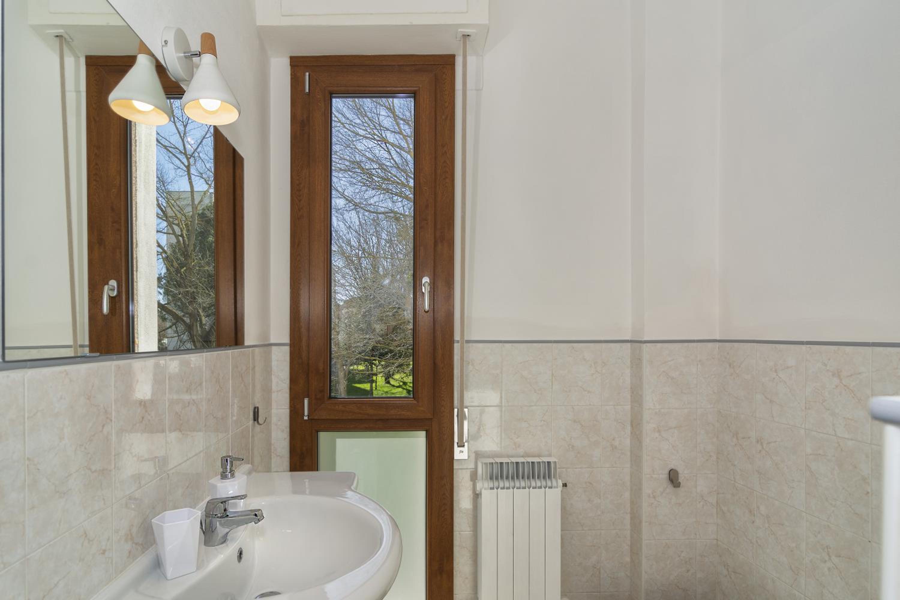Affittacamere L'APPRODO en Pisa — bathroom