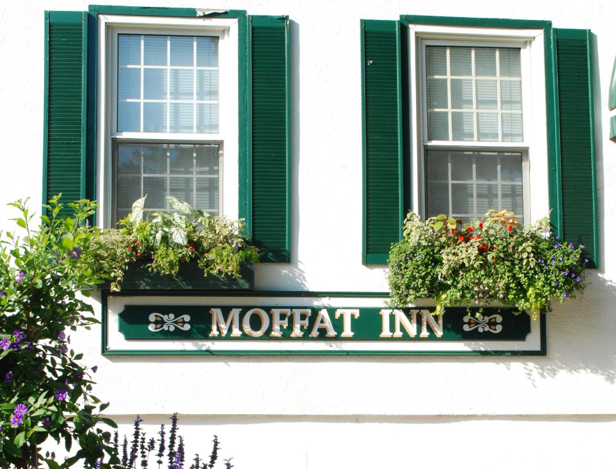 Niagara-on-the-Lake Vacations - Moffat Inn - Property Image 3