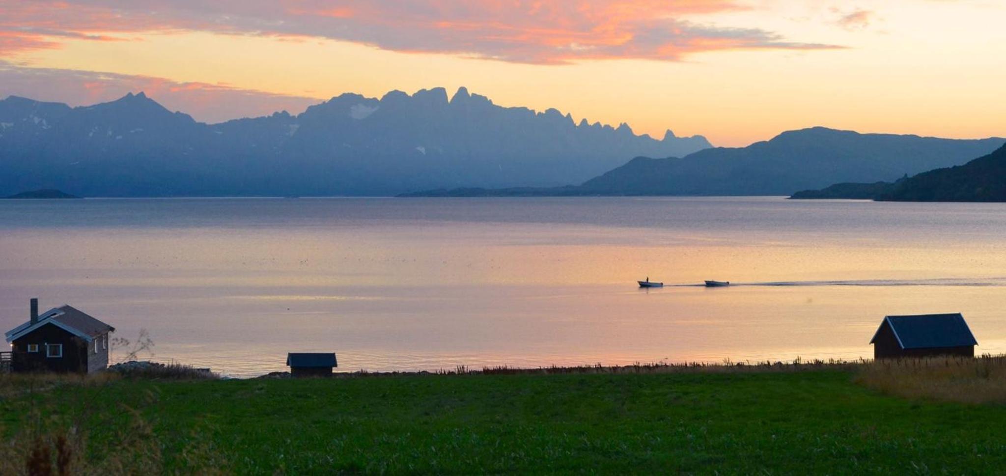 Arctic FjordCamp