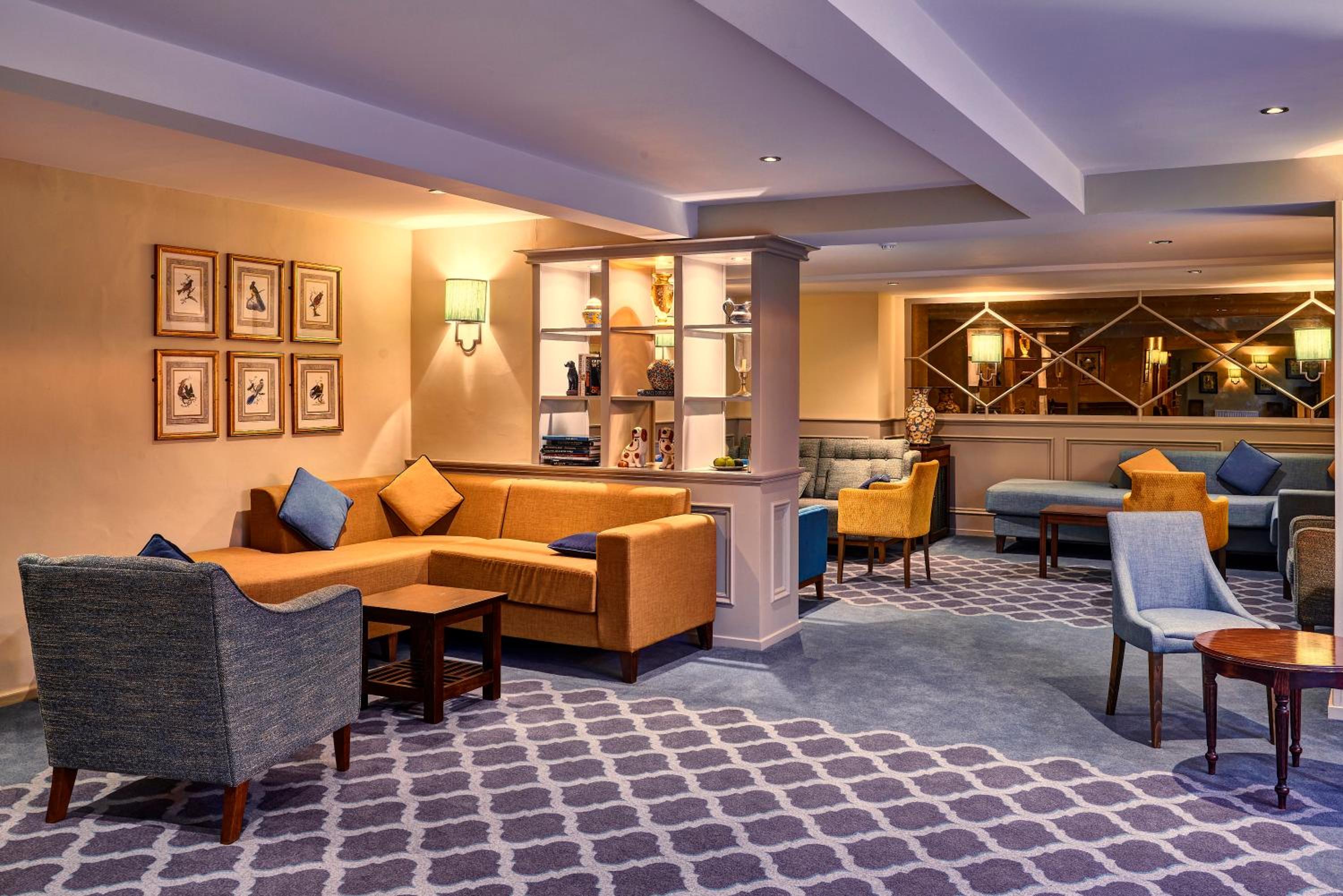 Alcester Vacations - Kings Court Hotel - Property Image 4