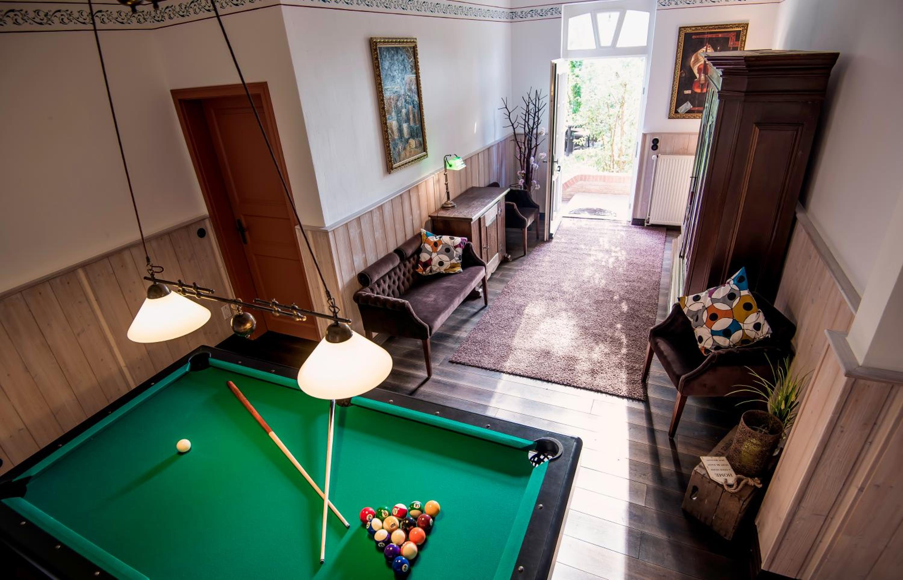 activities & amenities