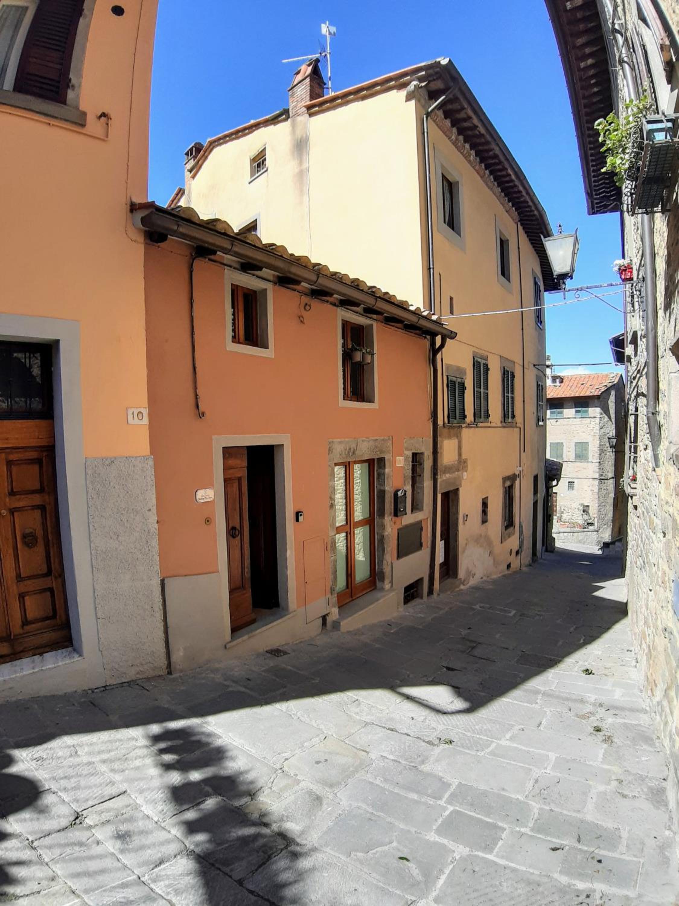Cortona Shabby Chic House view 2