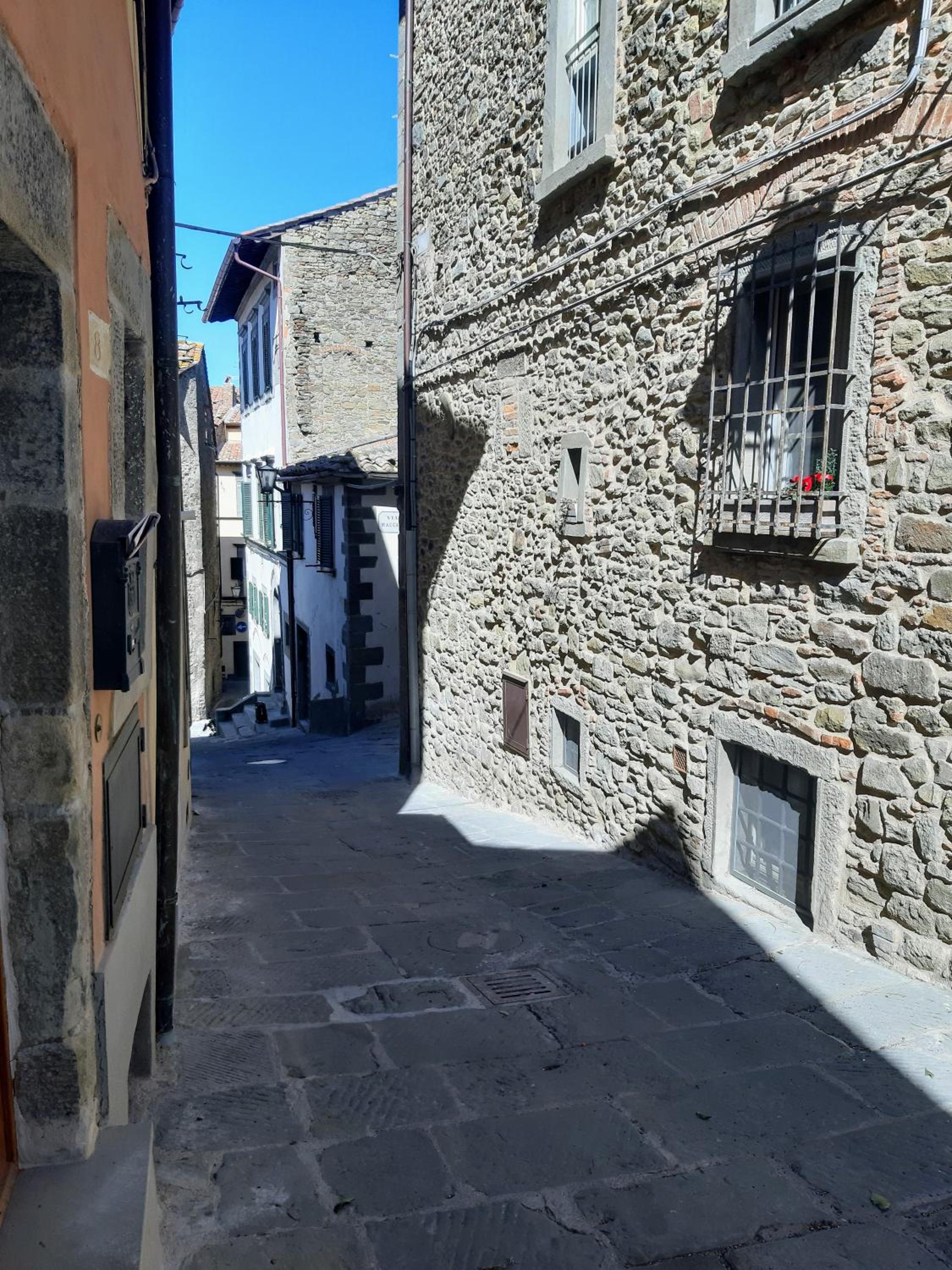 Cortona Shabby Chic House view 3