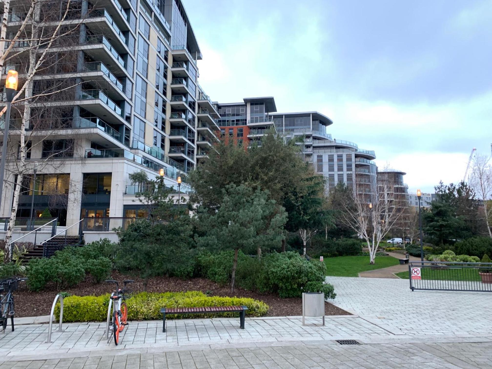 Thames View Apartment, Imperial Wharf