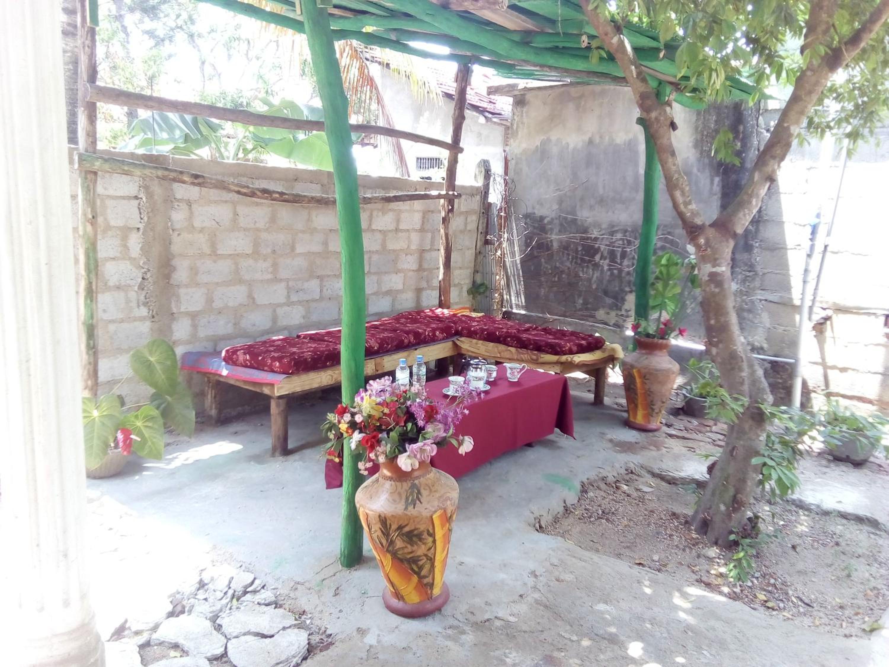 T & U Homestay
