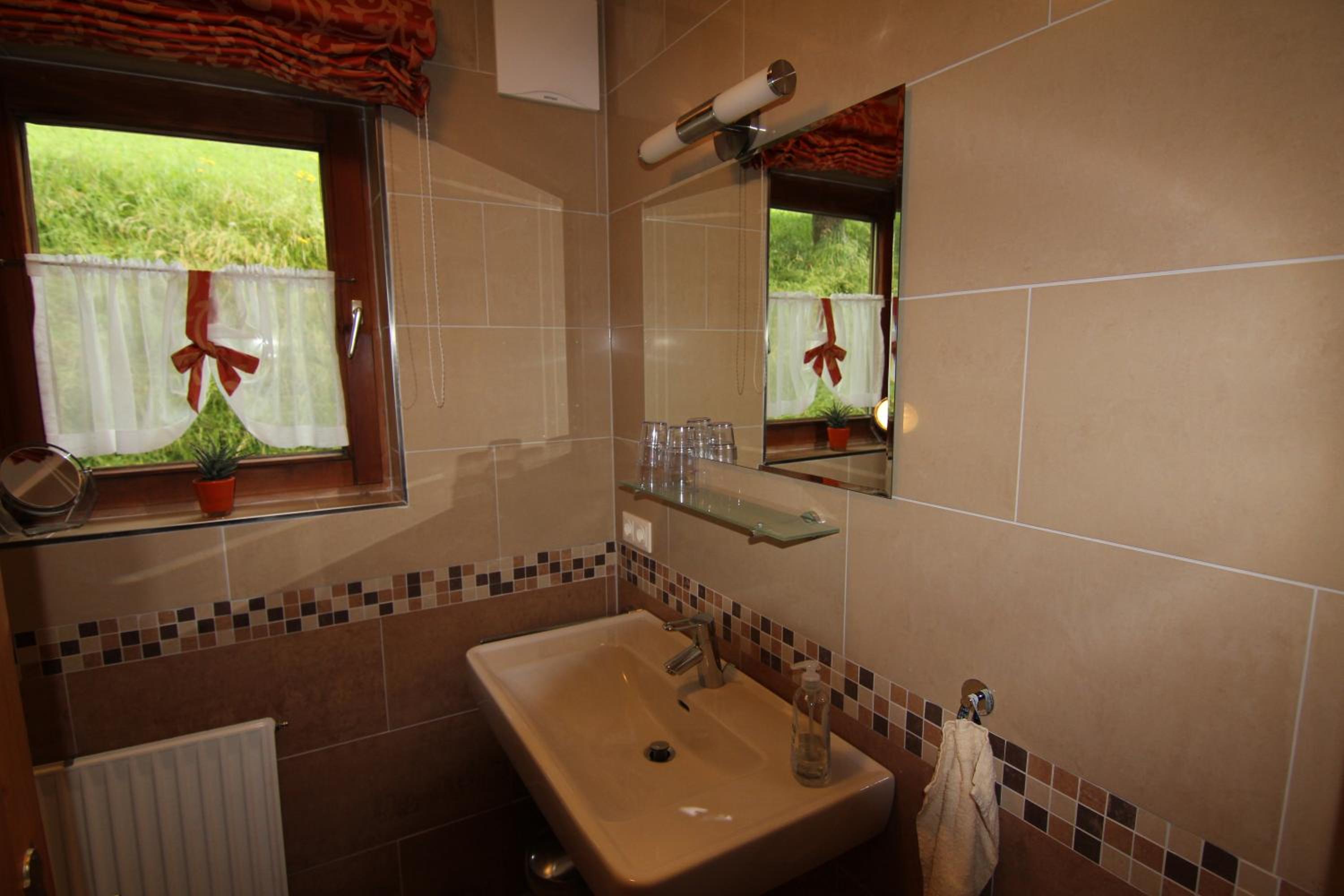 Bauernhof Grussberggut GRATIS THERME & SOMMERBERGBAHN