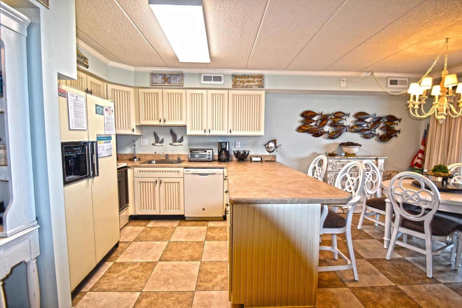 Harbour Island 102M Condo