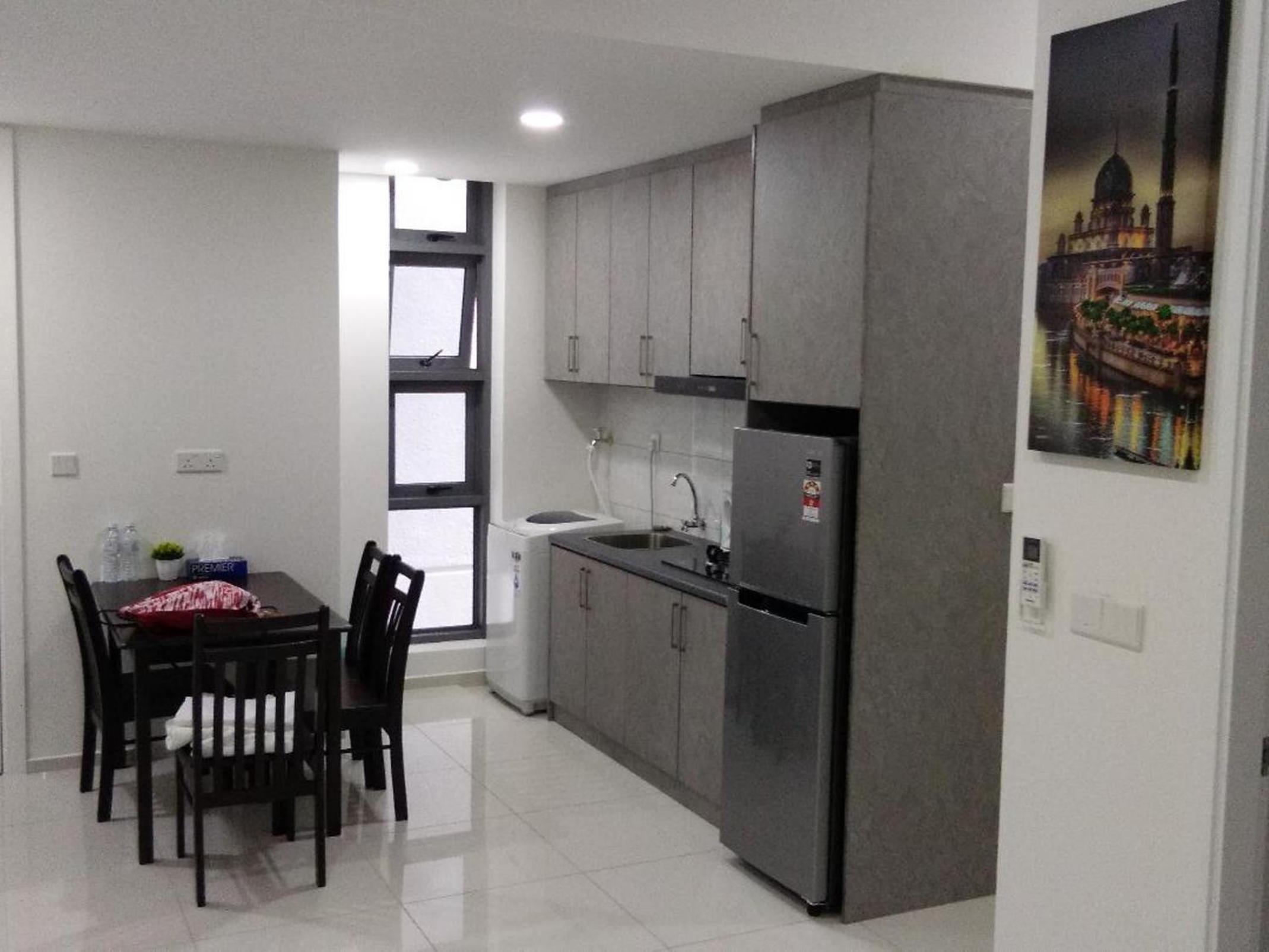 Apex Cozy Suites at Swiss Garden Residence Kuala Lumpur