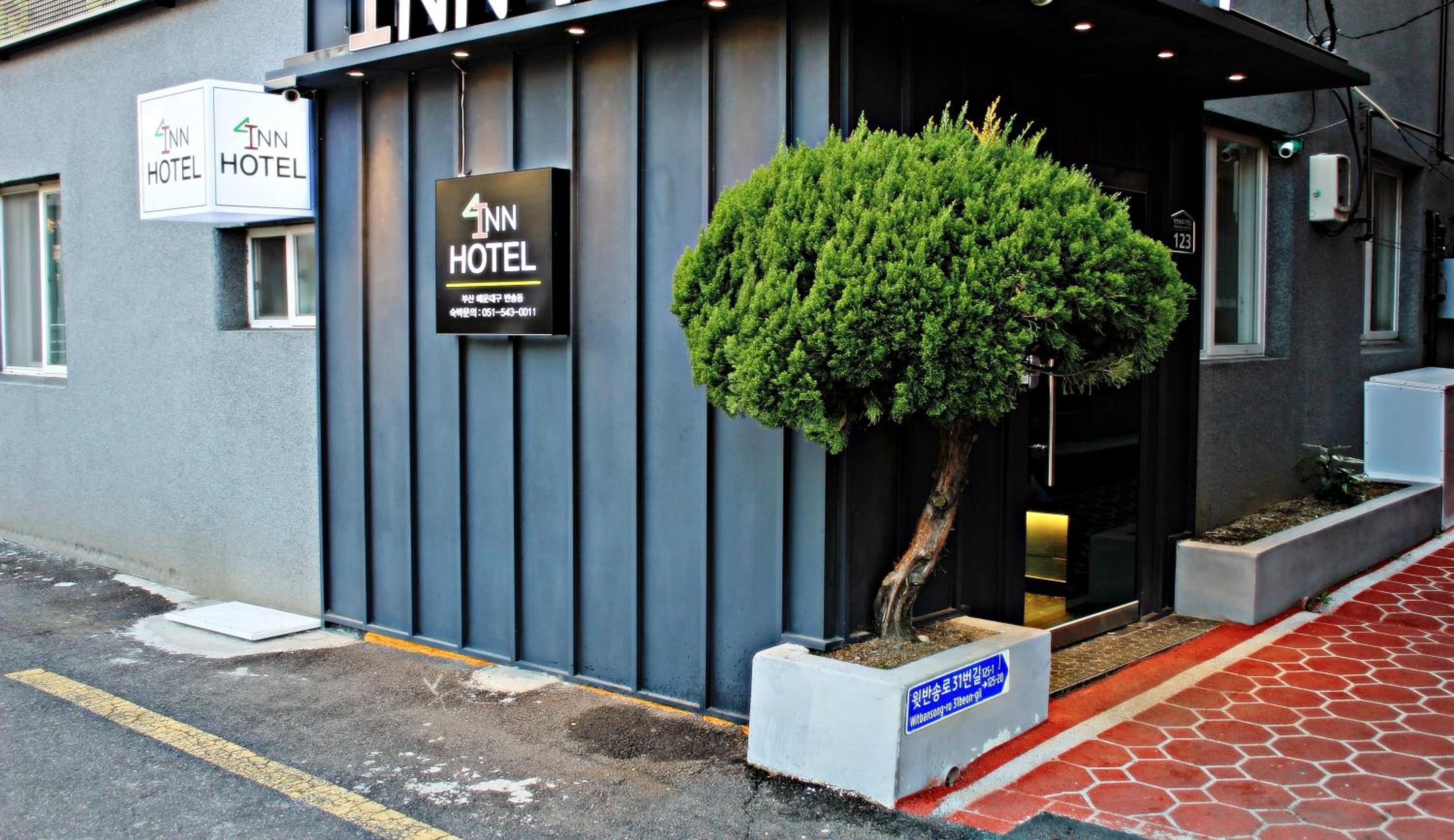 Inn Hotel