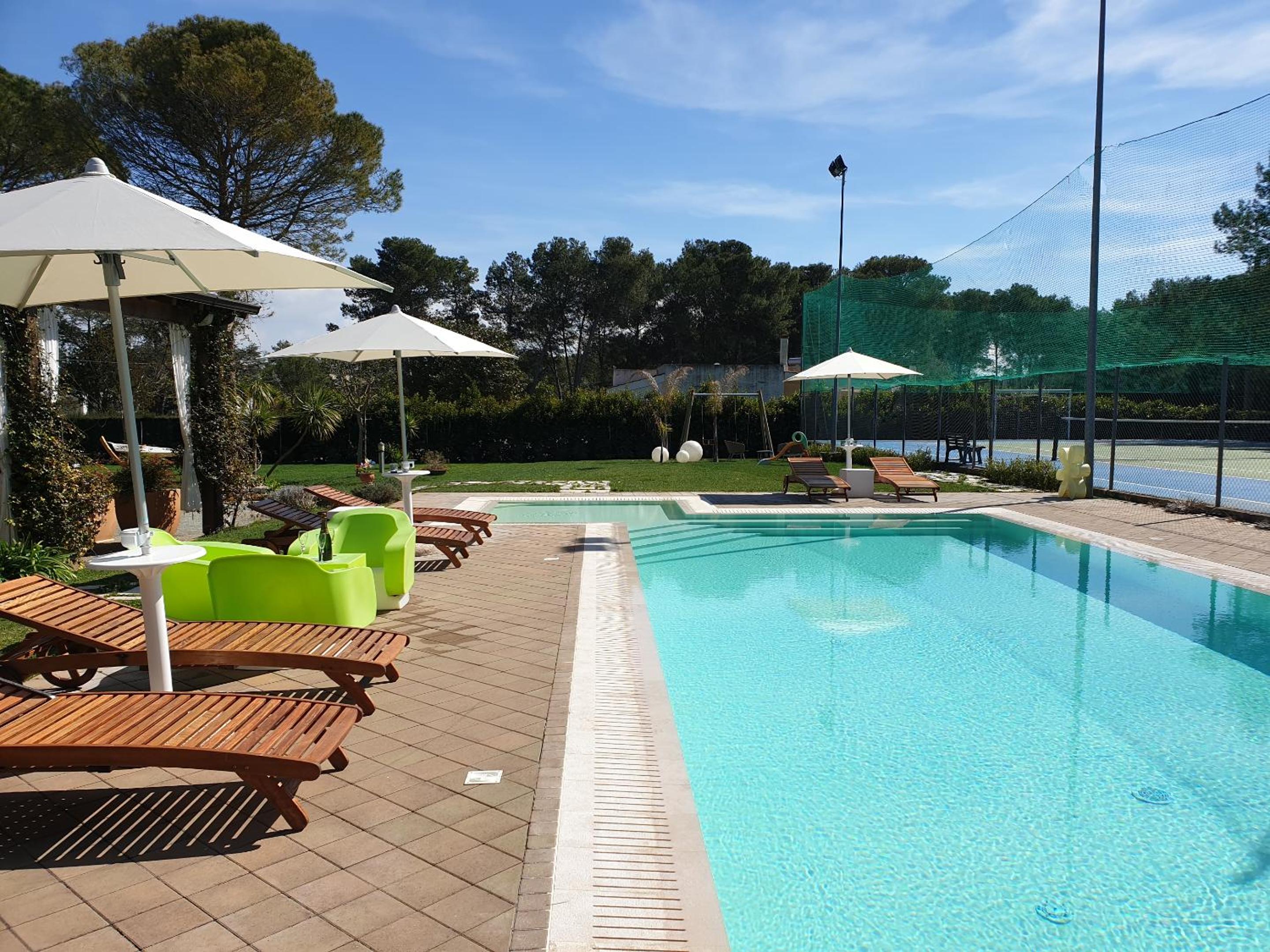 Villa Edda Heated Pool view 5