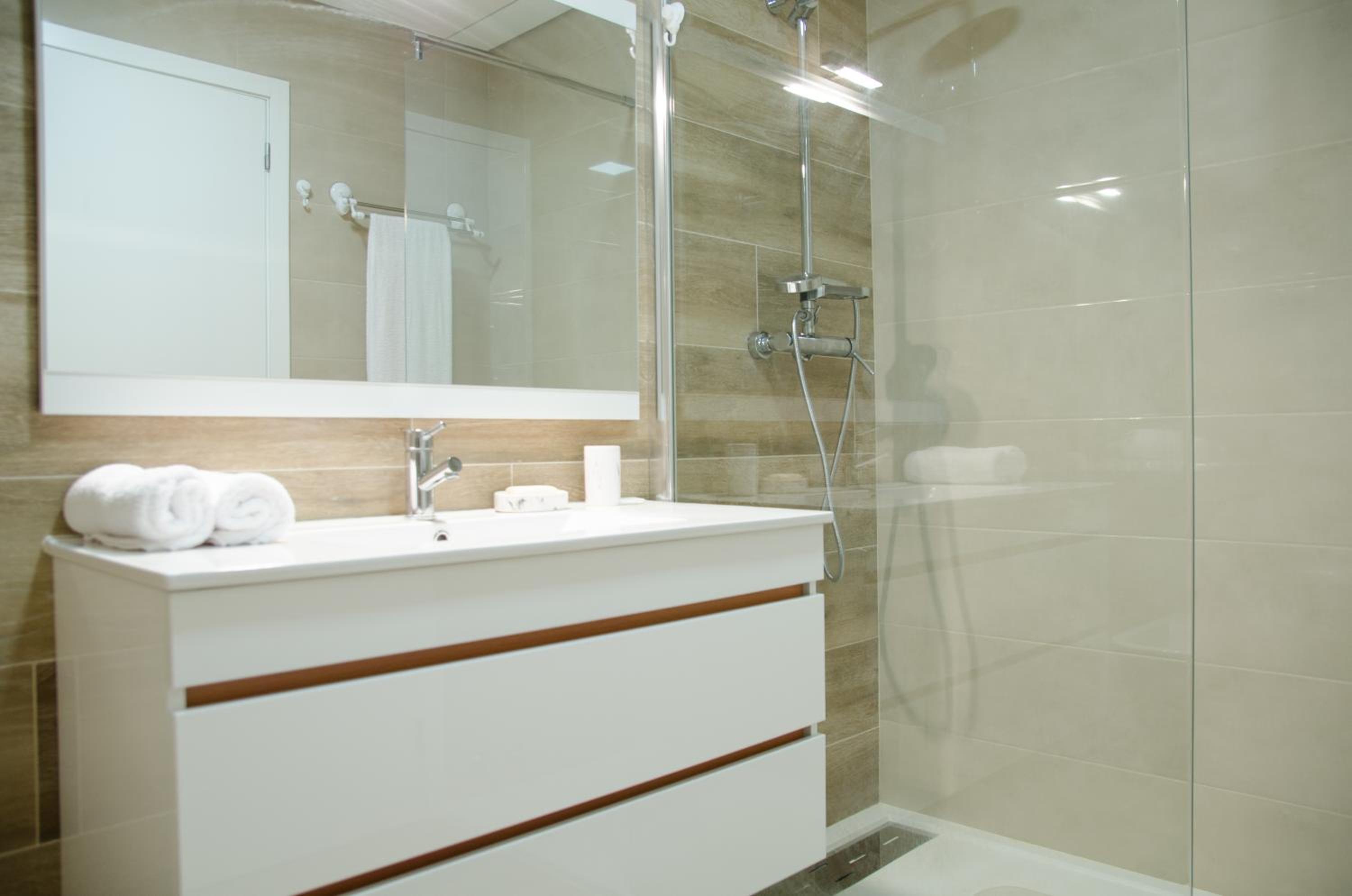 Central Inn en Ponte de Lima — bathroom