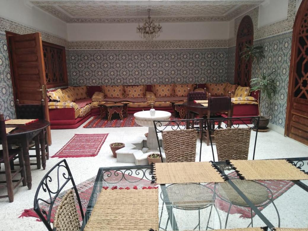 lounge