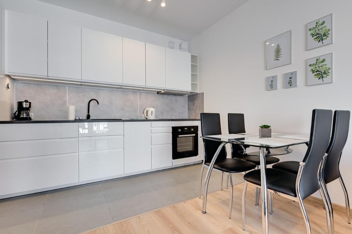 Wave Apartments Nowa Grobla Old Town view 2