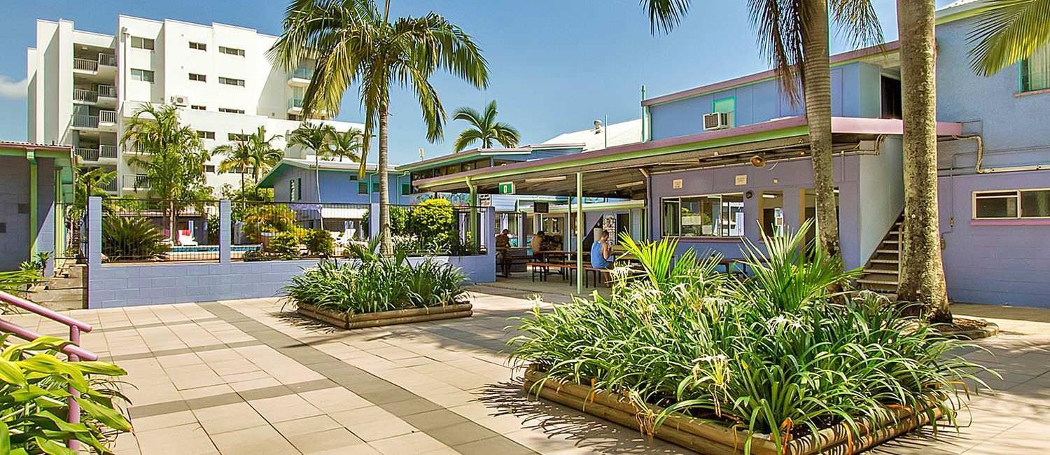 Caravella Backpackers