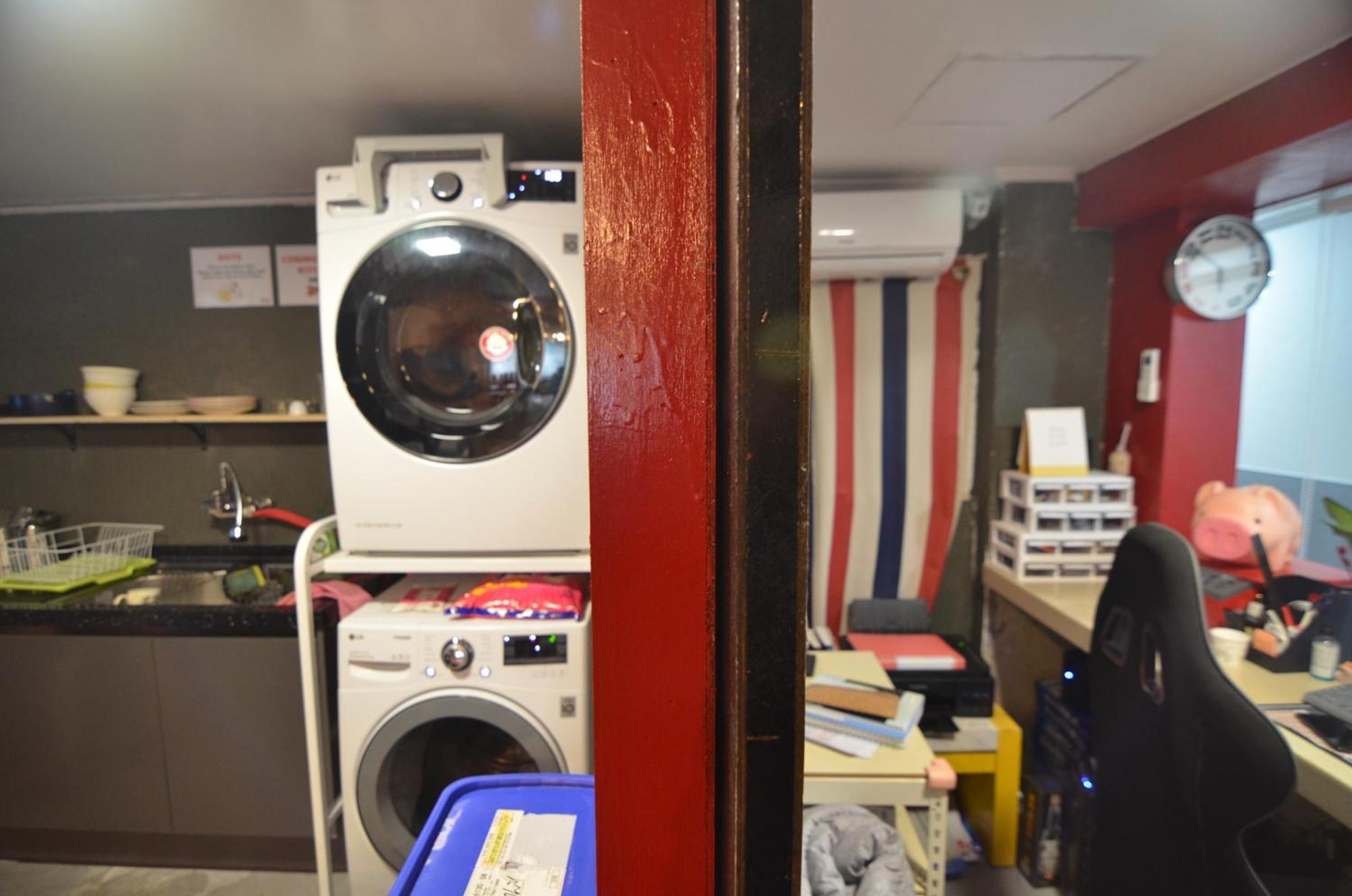 Photo 18