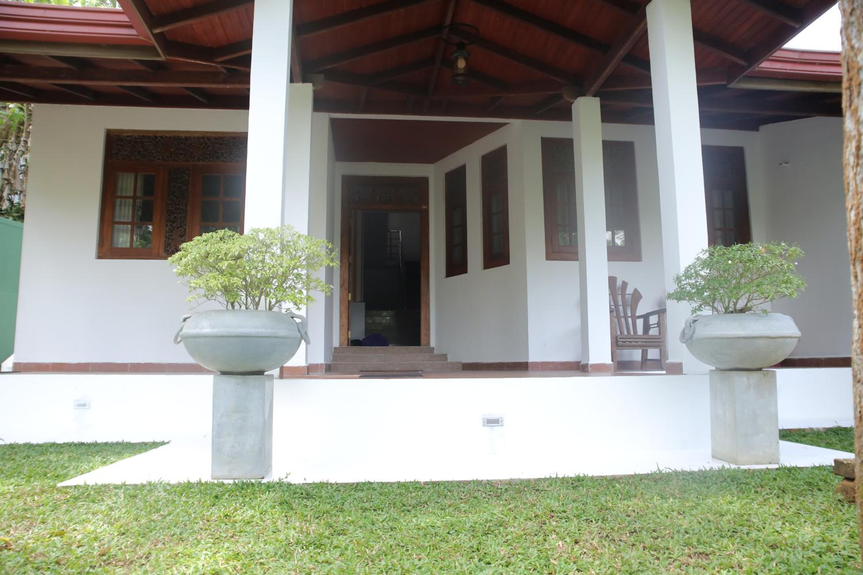 Nimnada Villa
