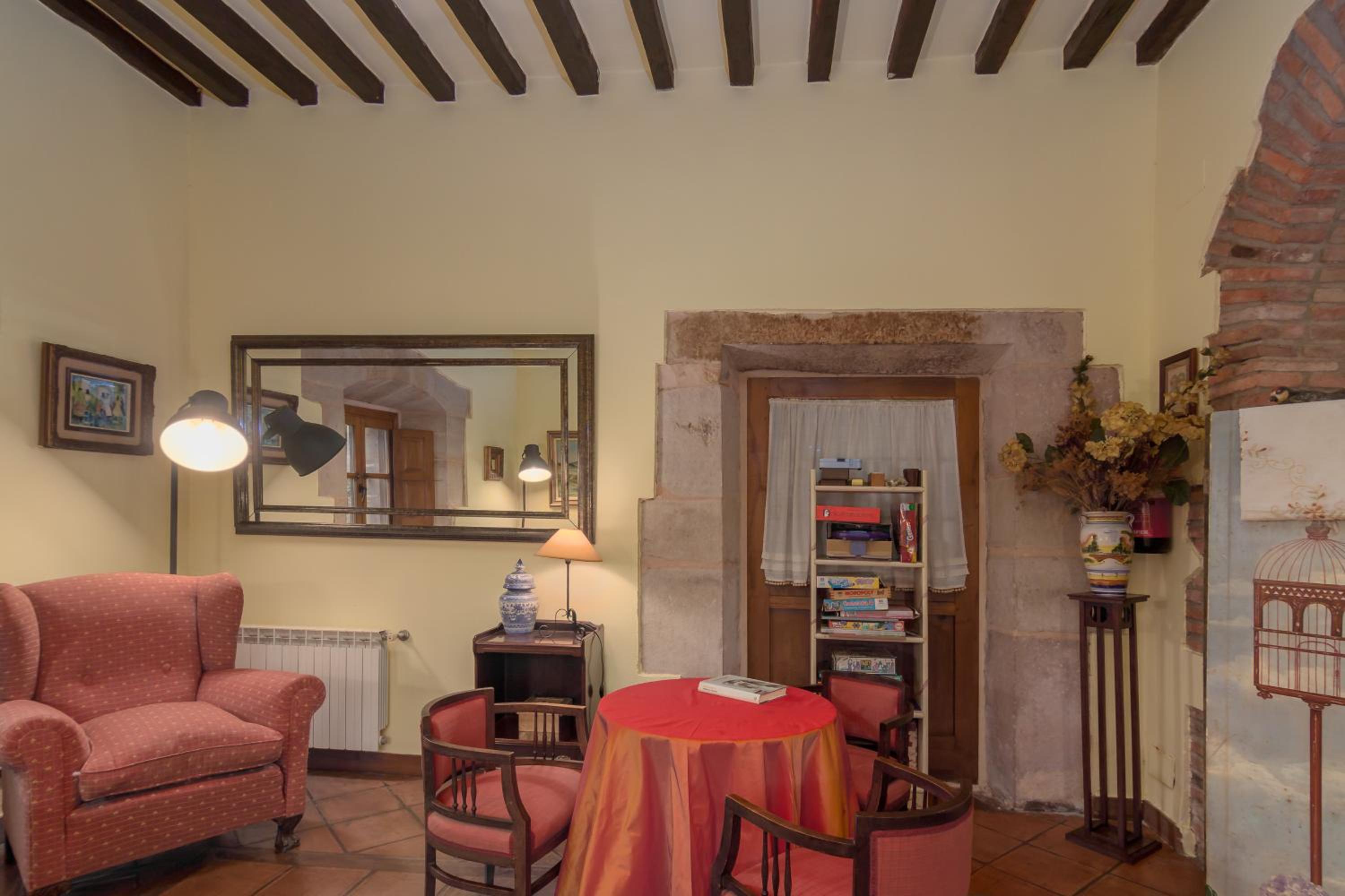 Casona De La Salceda