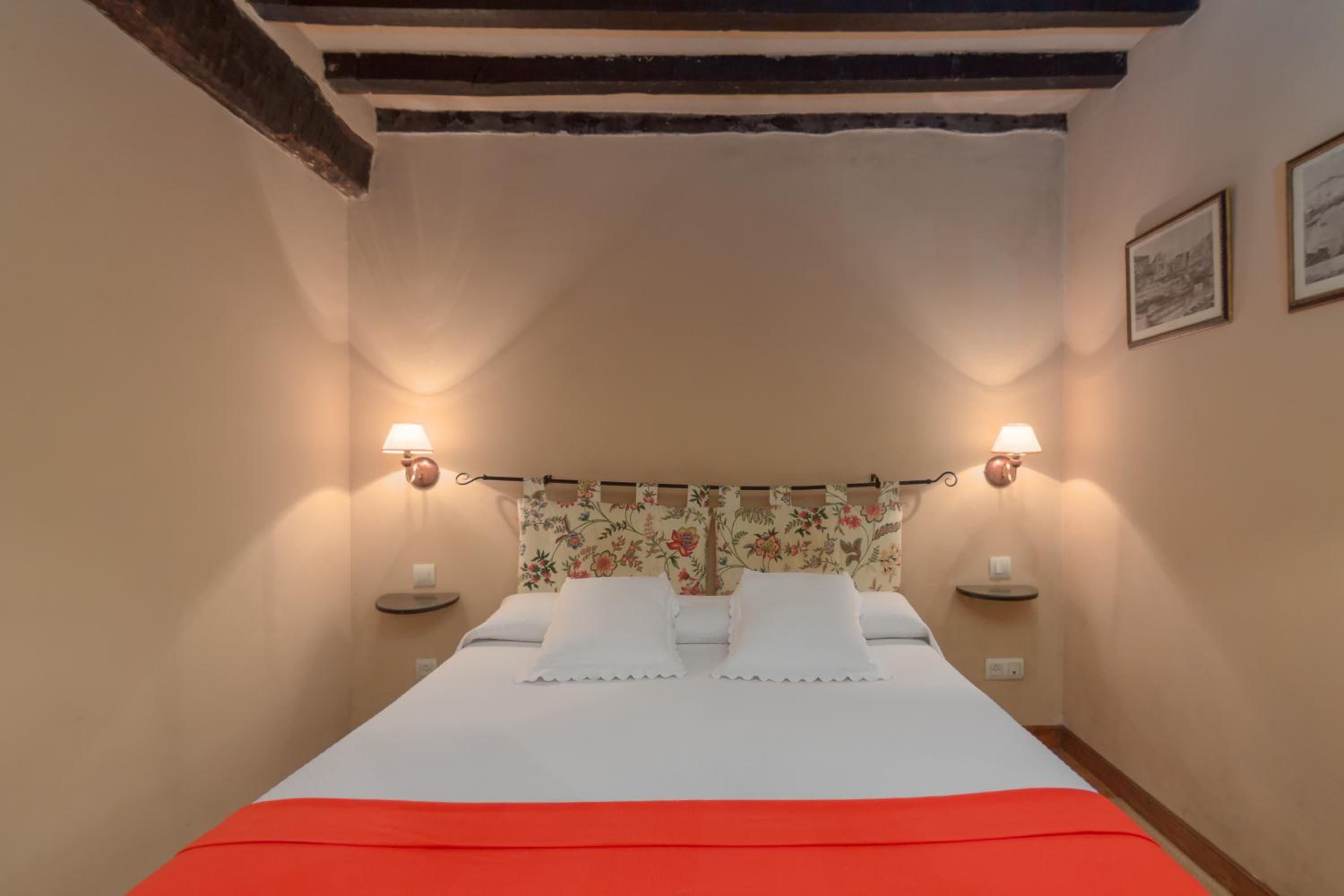 Casona De La Salceda