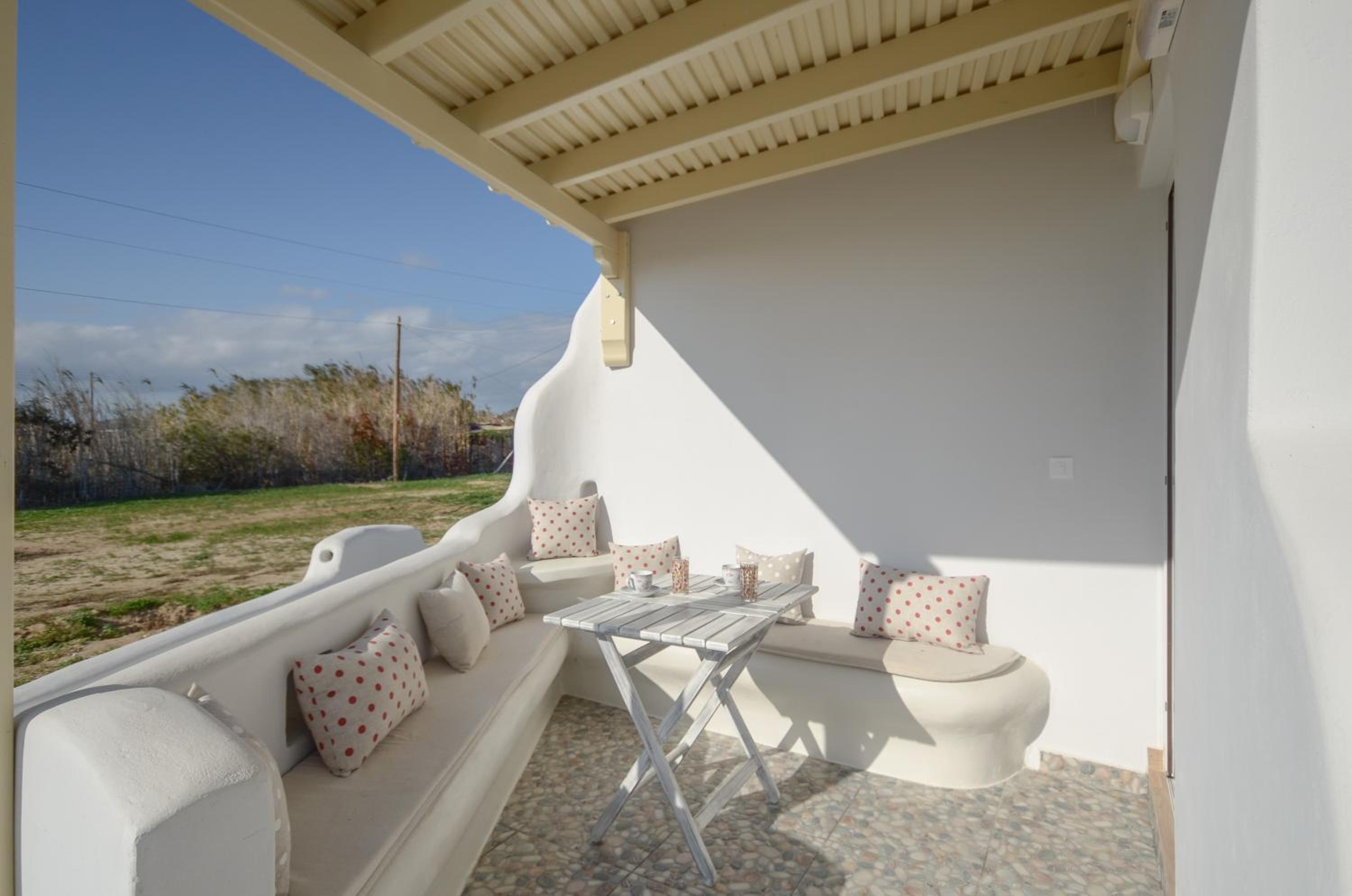 Naxian Dream Suites photo 3