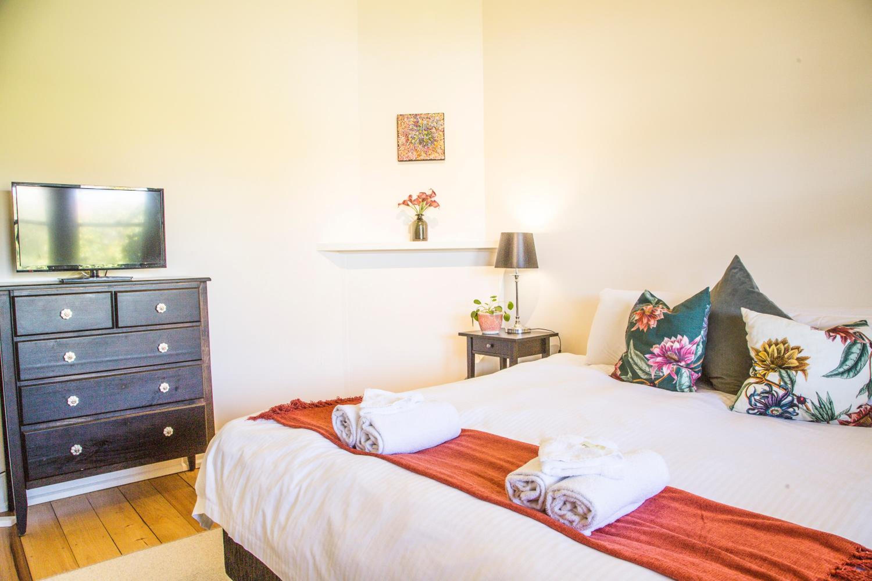 Mataro Cottage