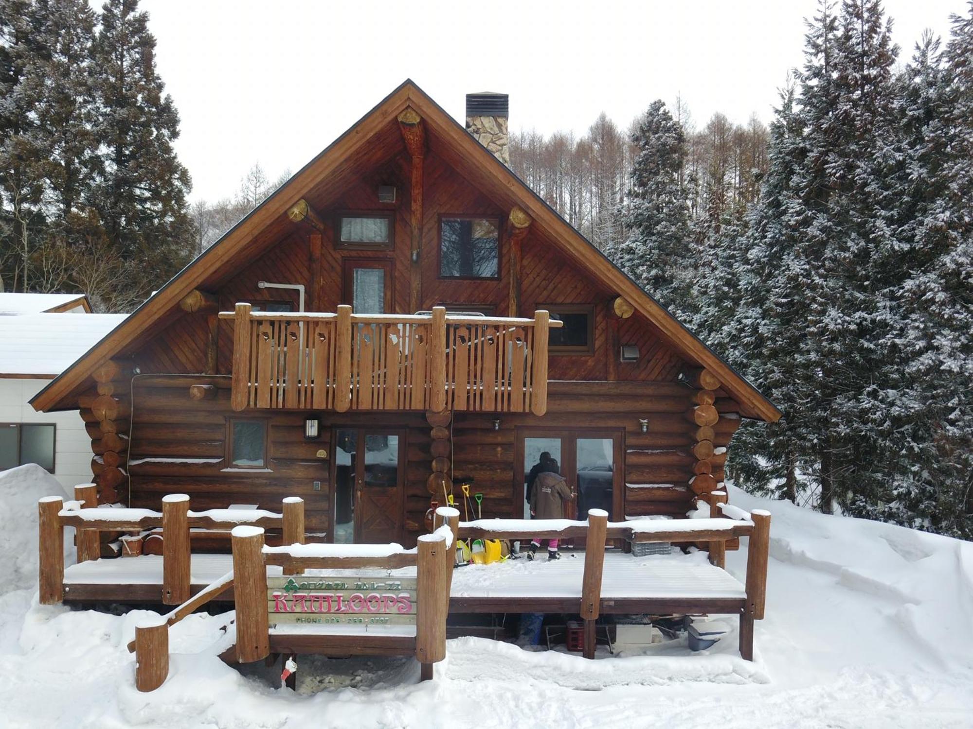 log Hotel kamloops