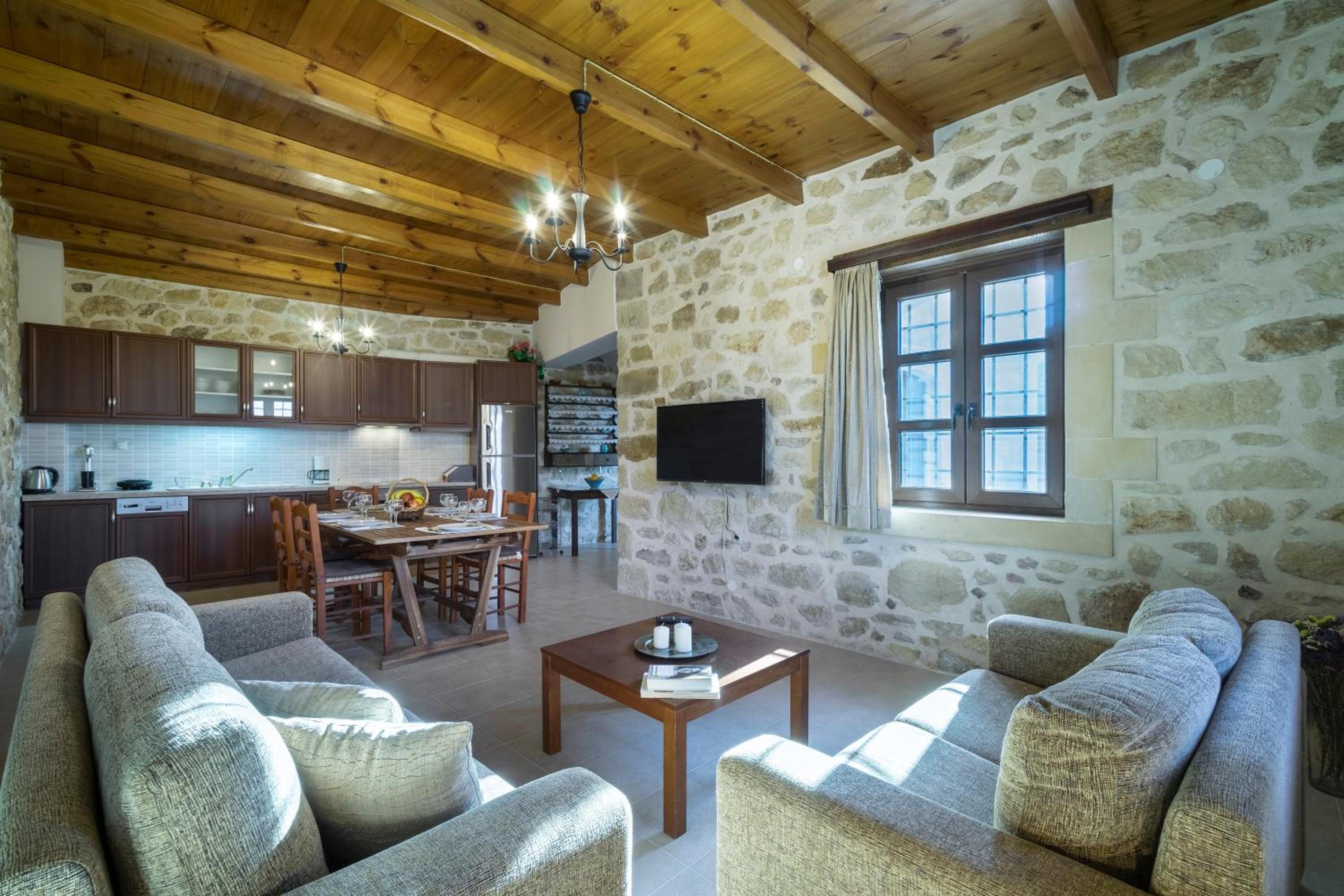 Villa Kaladare - Private Pool & Quiet Relaxing Stay