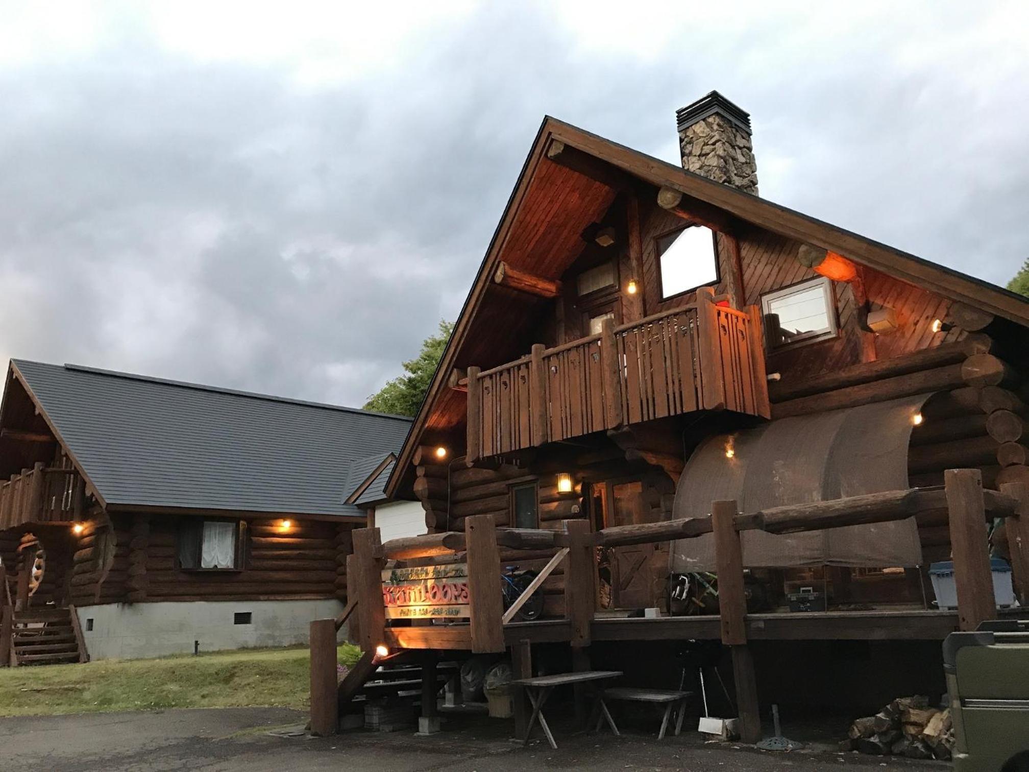log Hotel kamloops