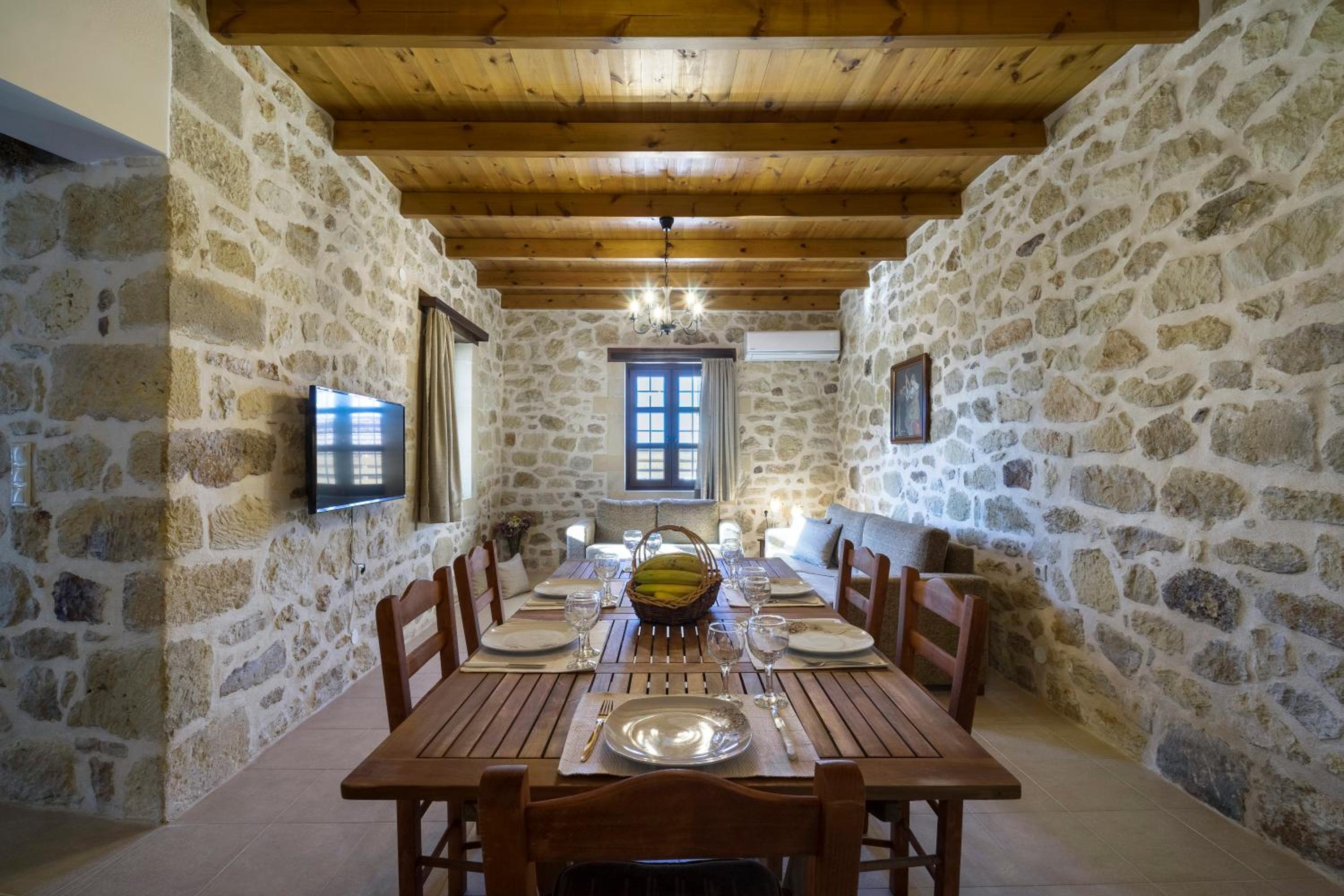 Villa Kaladare - Private Pool & Quiet Relaxing Stay