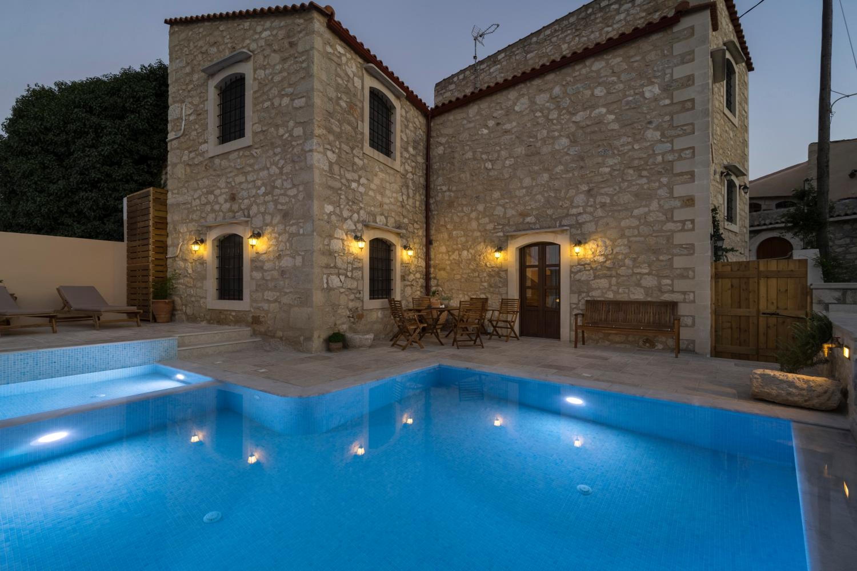 Villa Kaladare - Private Pool & Quiet Relaxing Stay