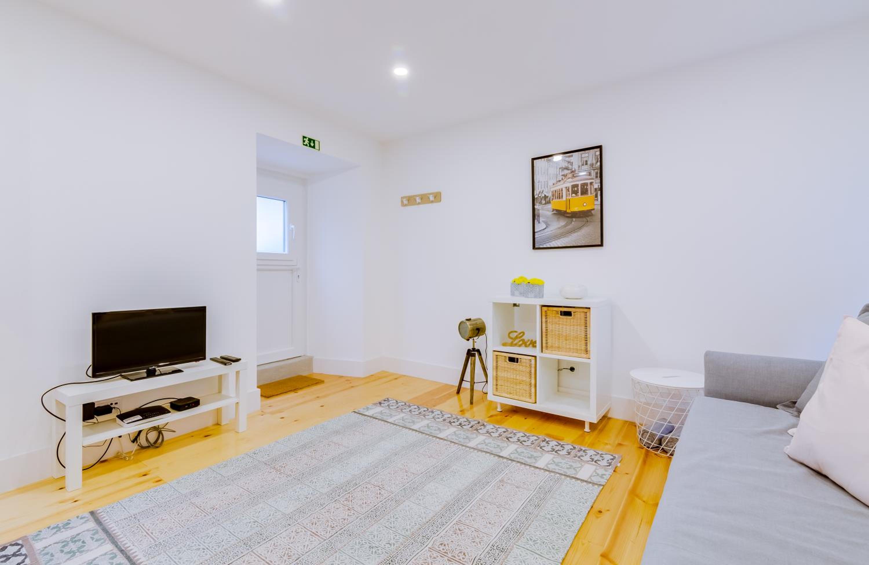 Casa dos Doutores, a cozy apartment in Lisbon view 2