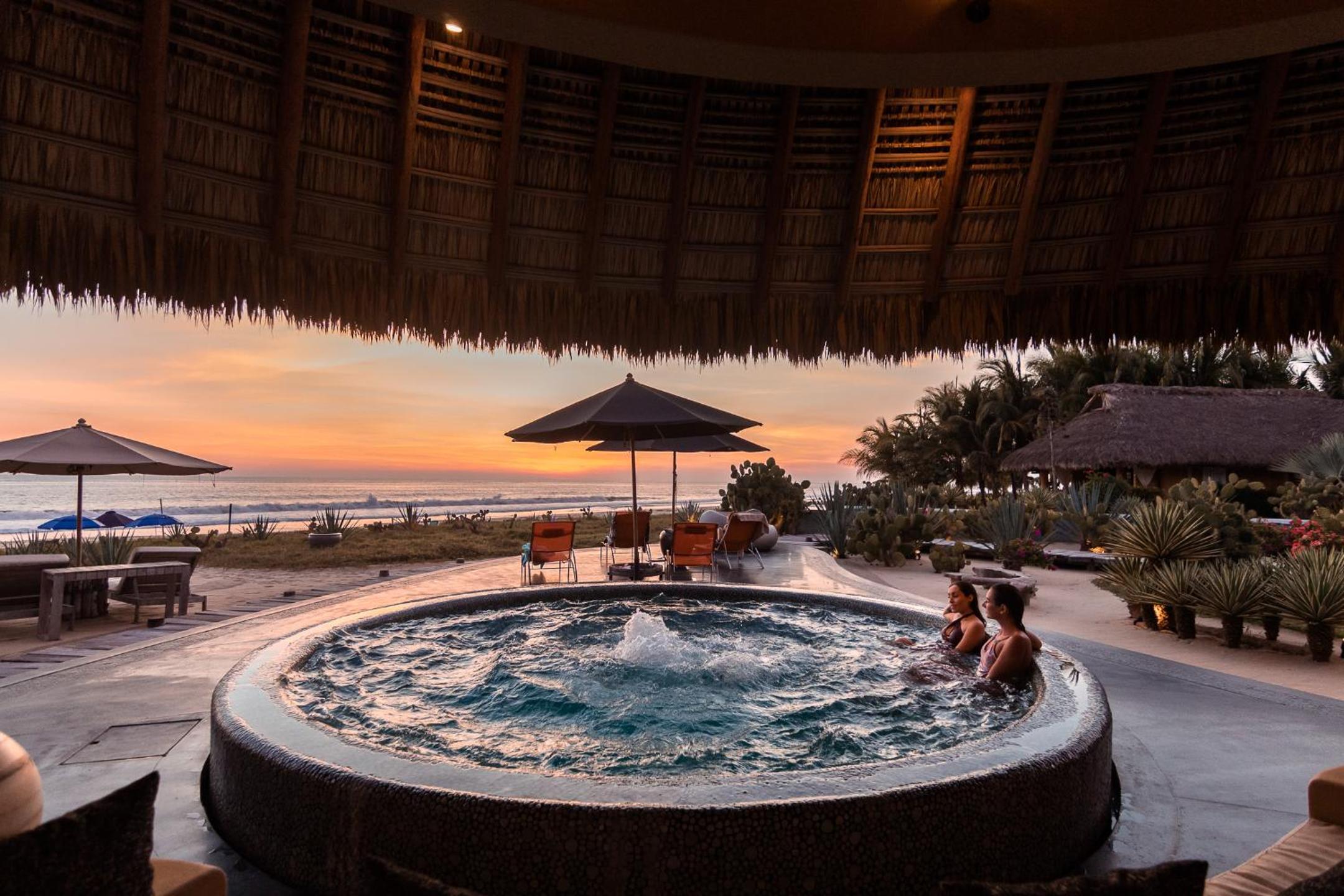 Samora Luxury Resort