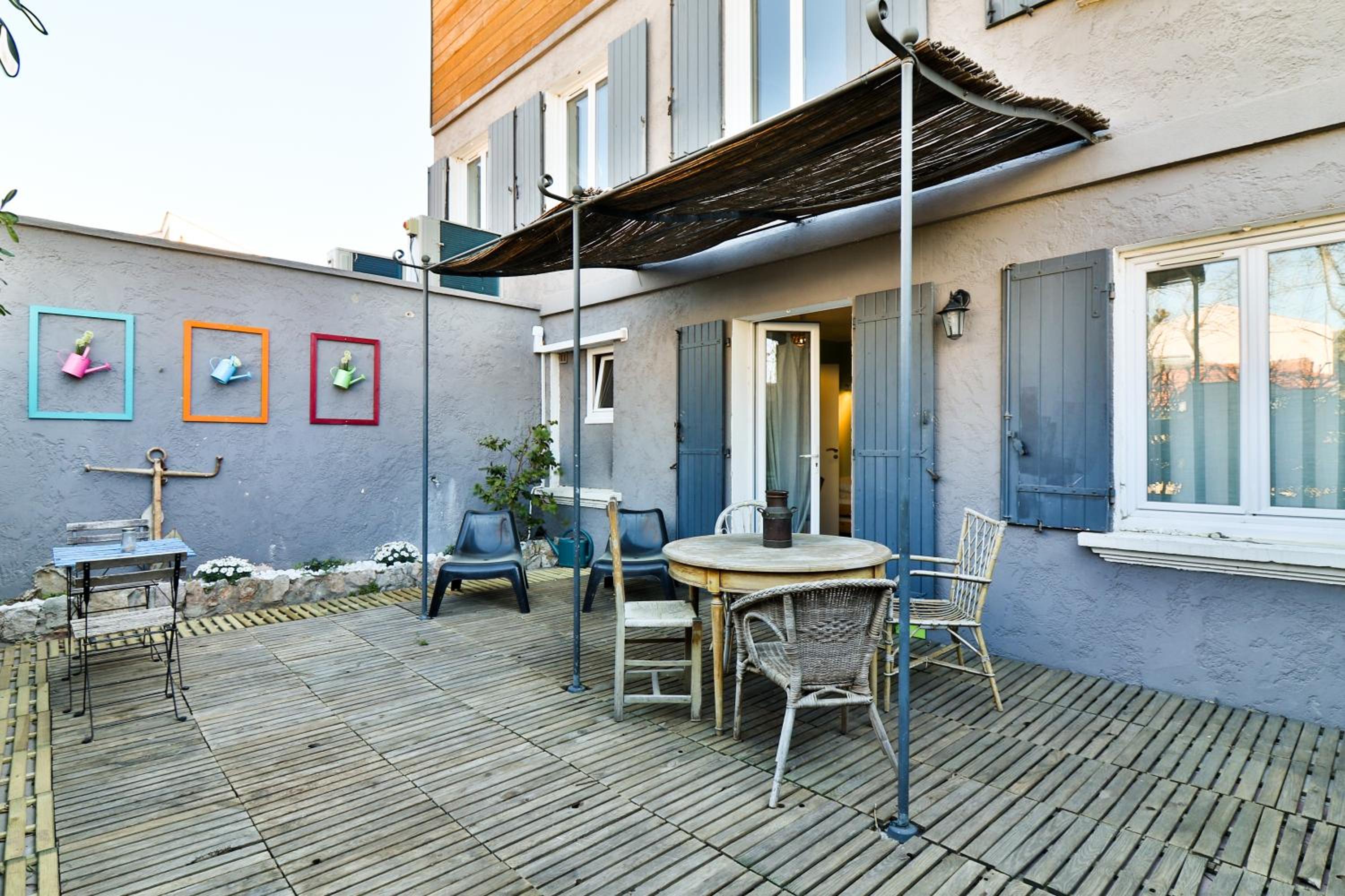 outdoor BBQ area