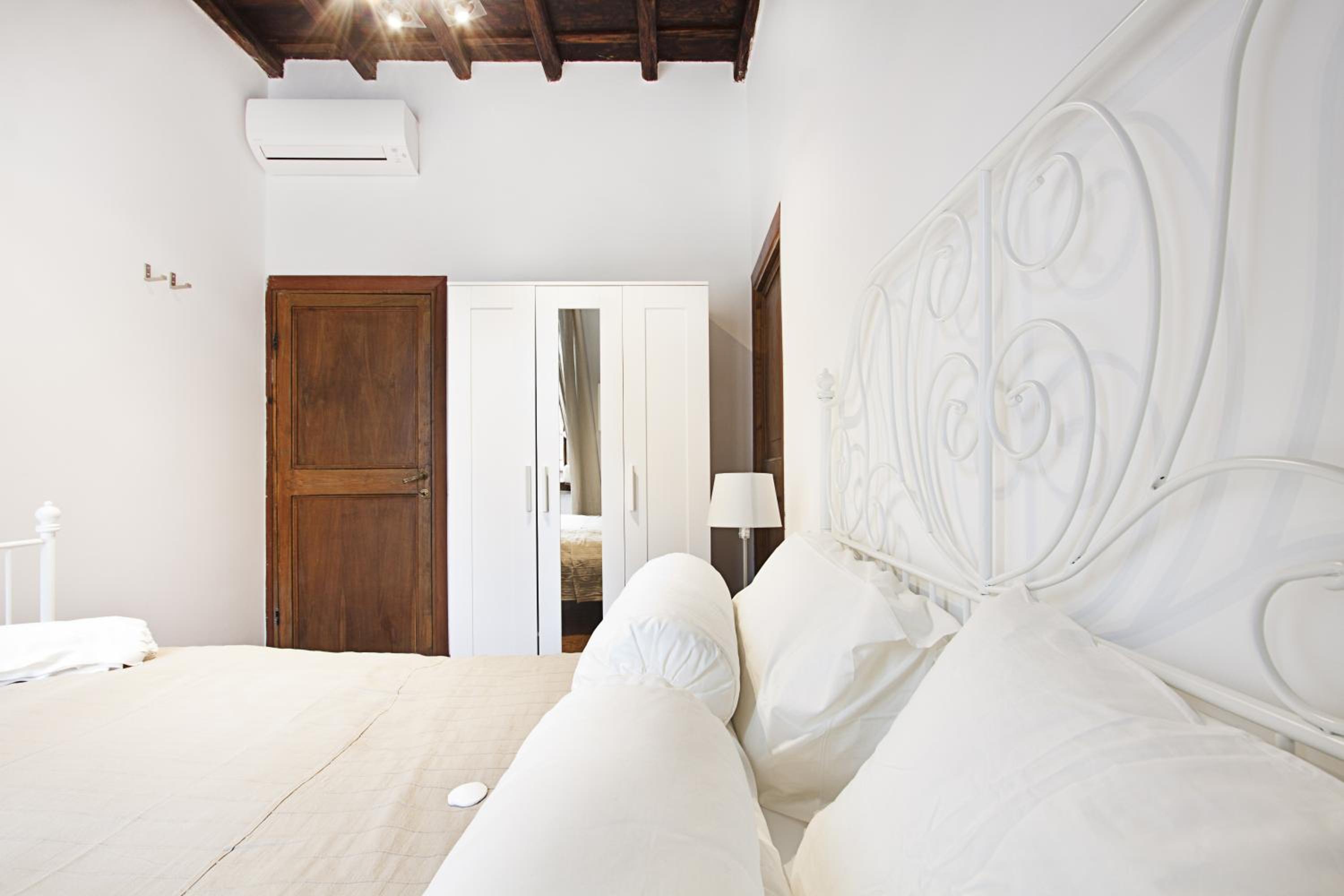 Arenula Luxury Apartment