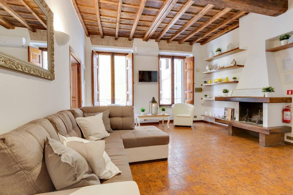 Arenula Luxury Apartment