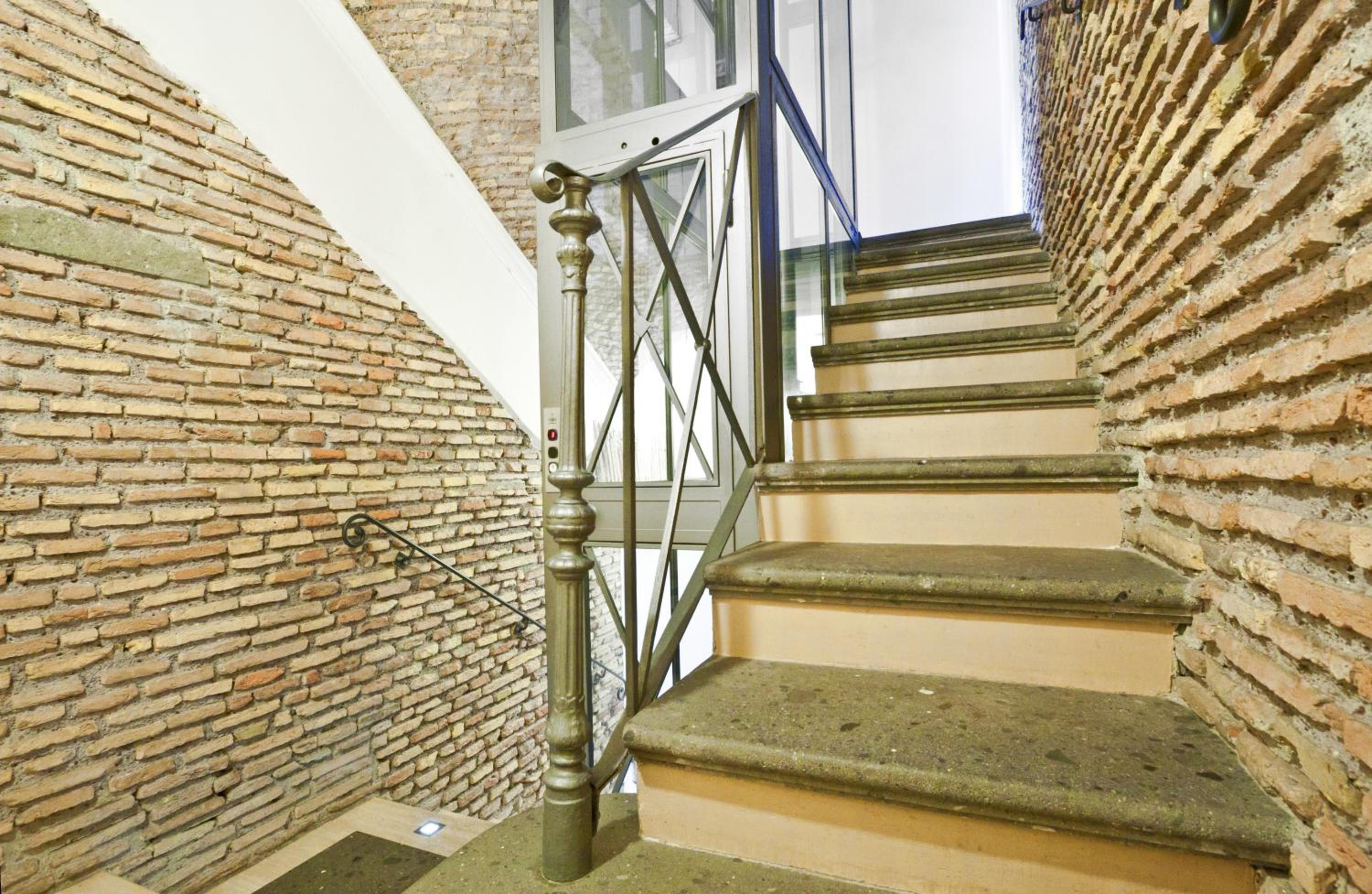 Arenula Luxury Apartment