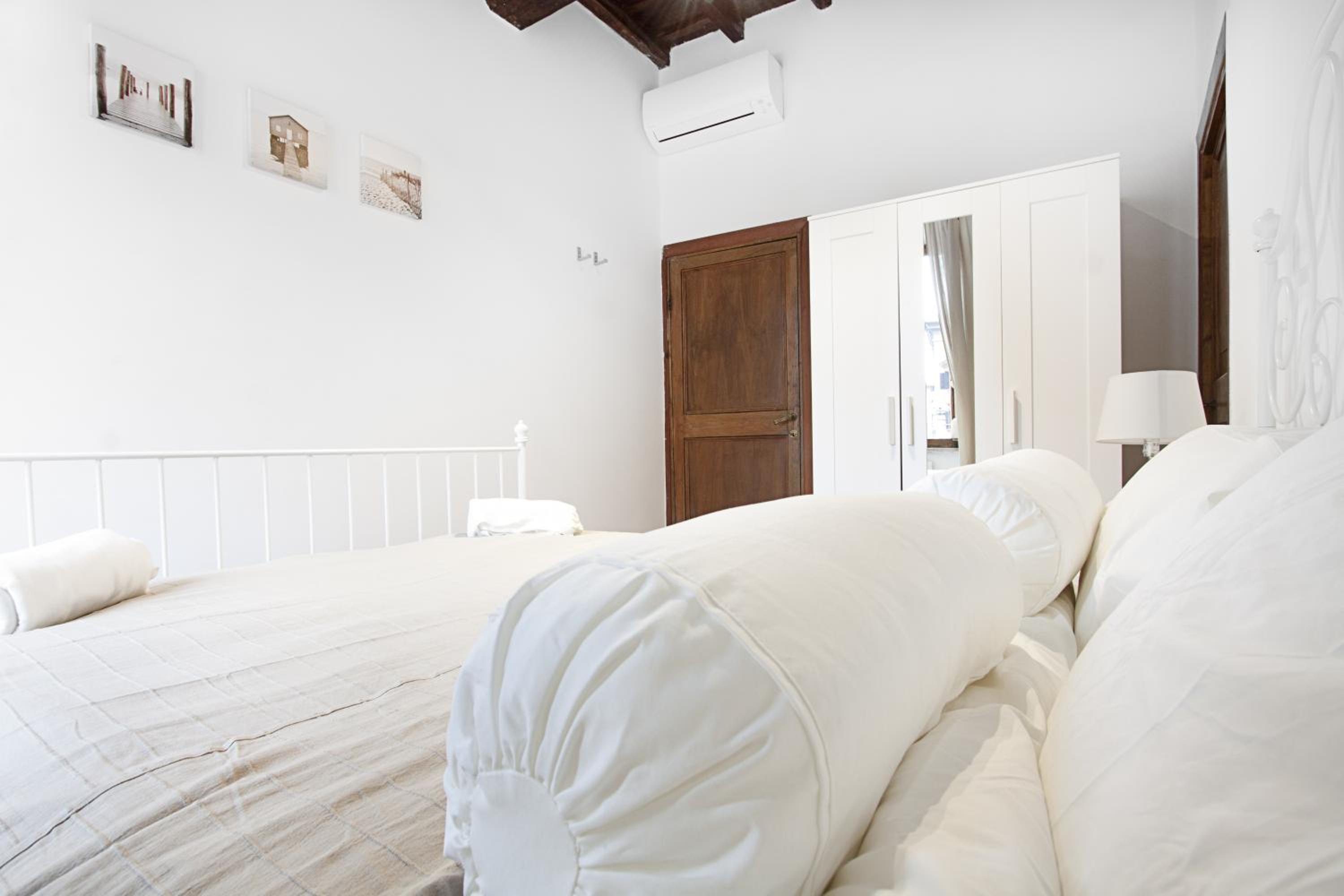 Arenula Luxury Apartment