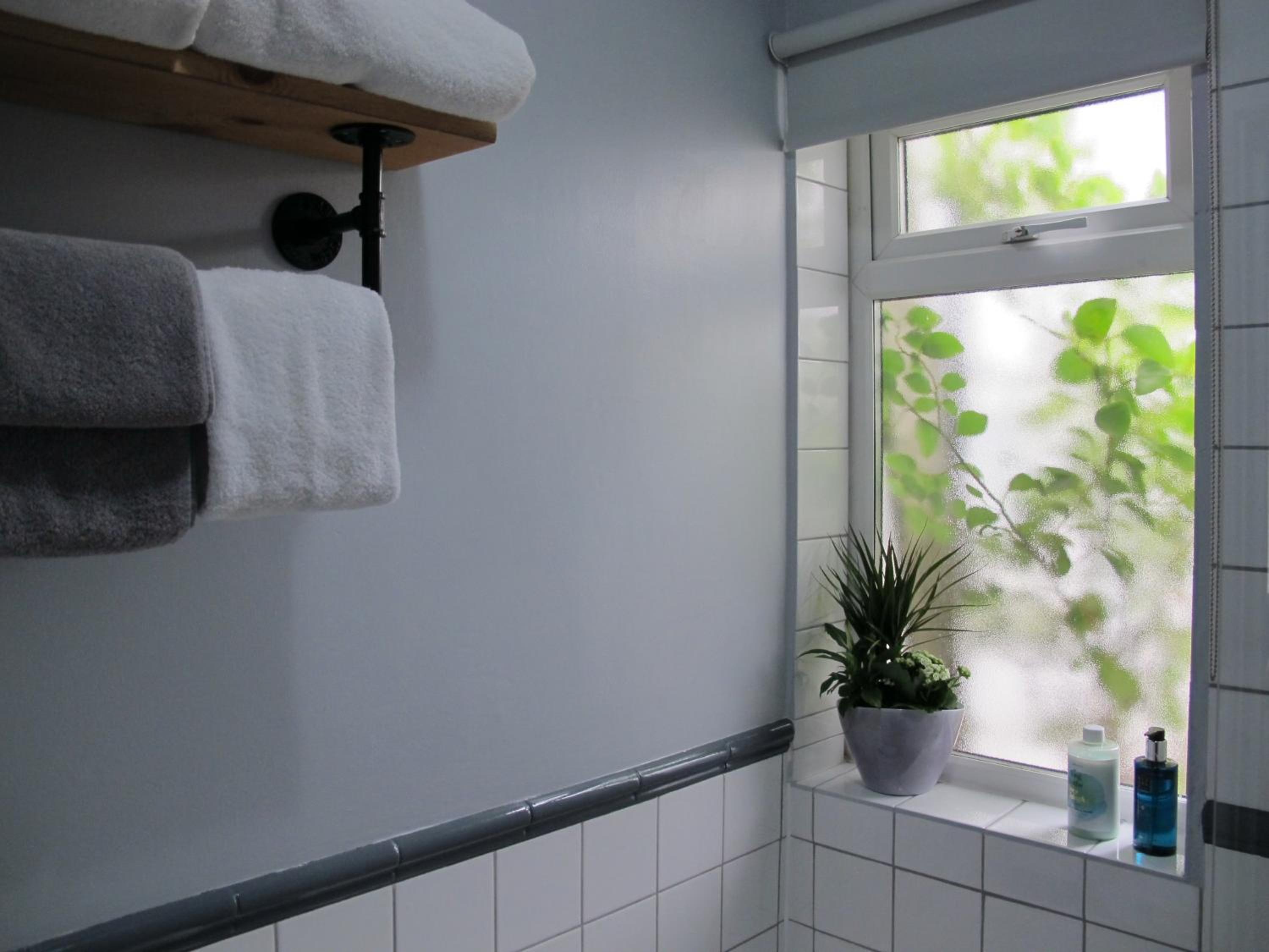 Stone's Throw Guest House