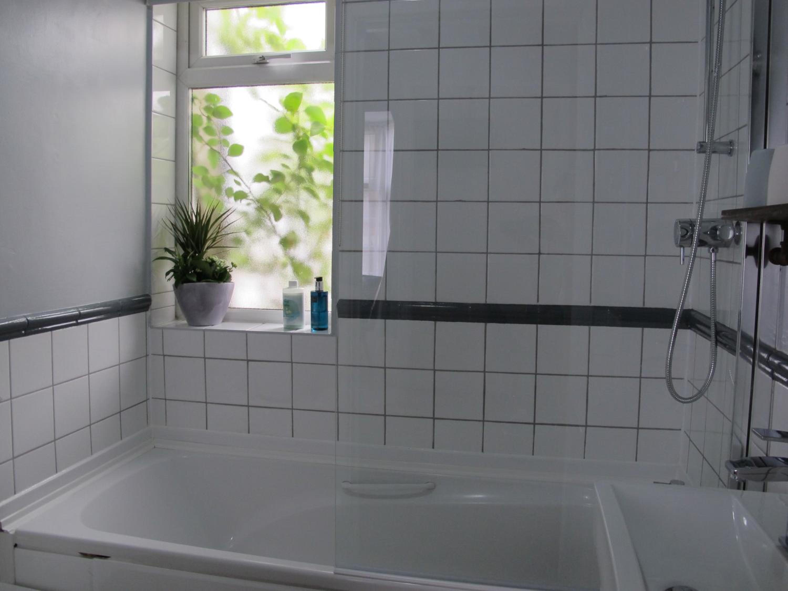 Stone's Throw Guest House
