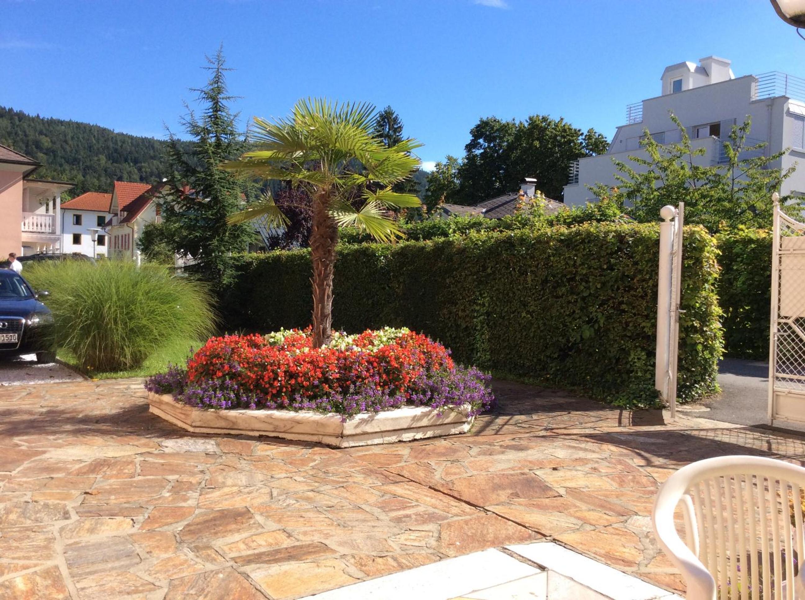 outdoor BBQ area