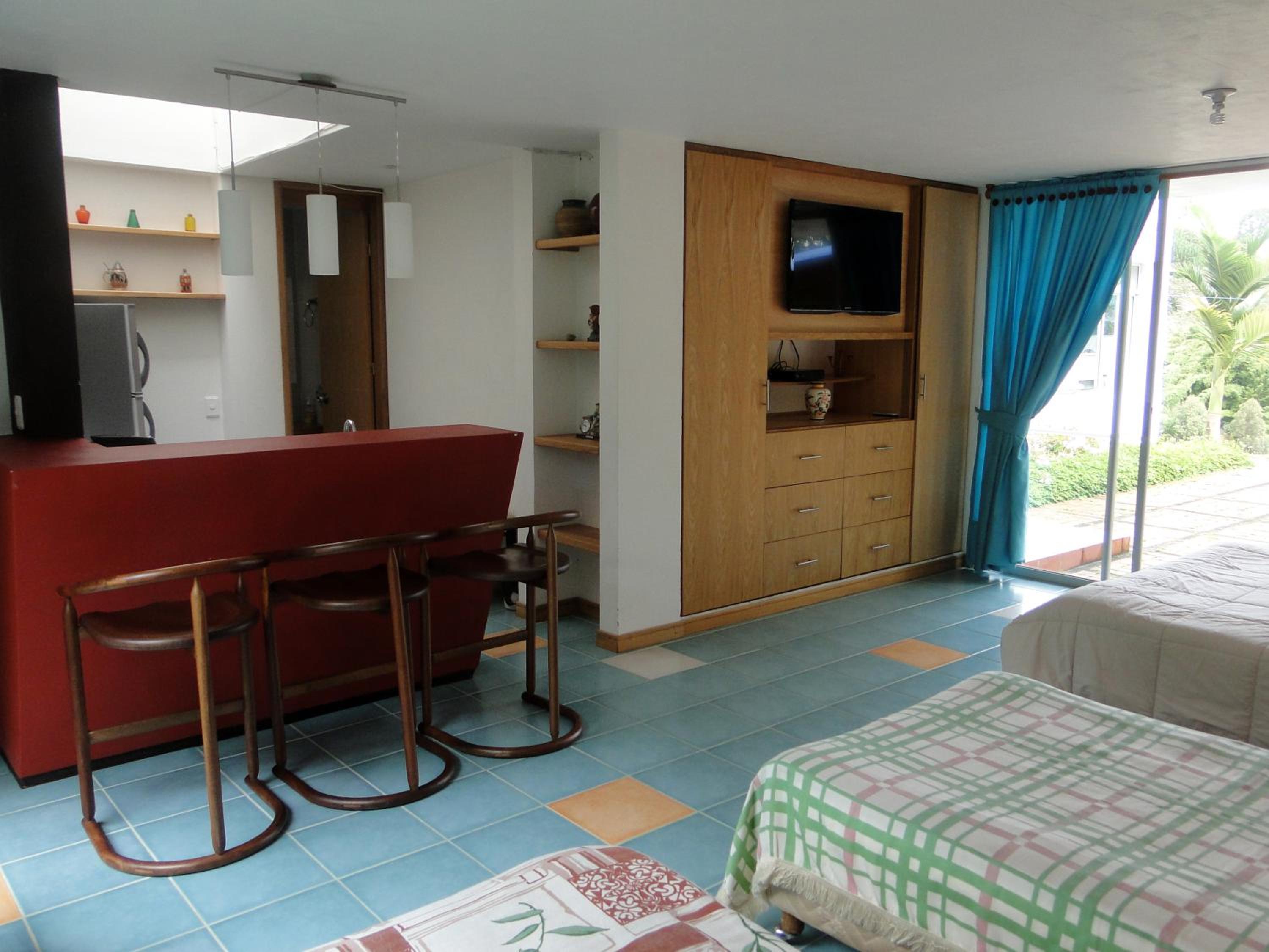 Photo 6