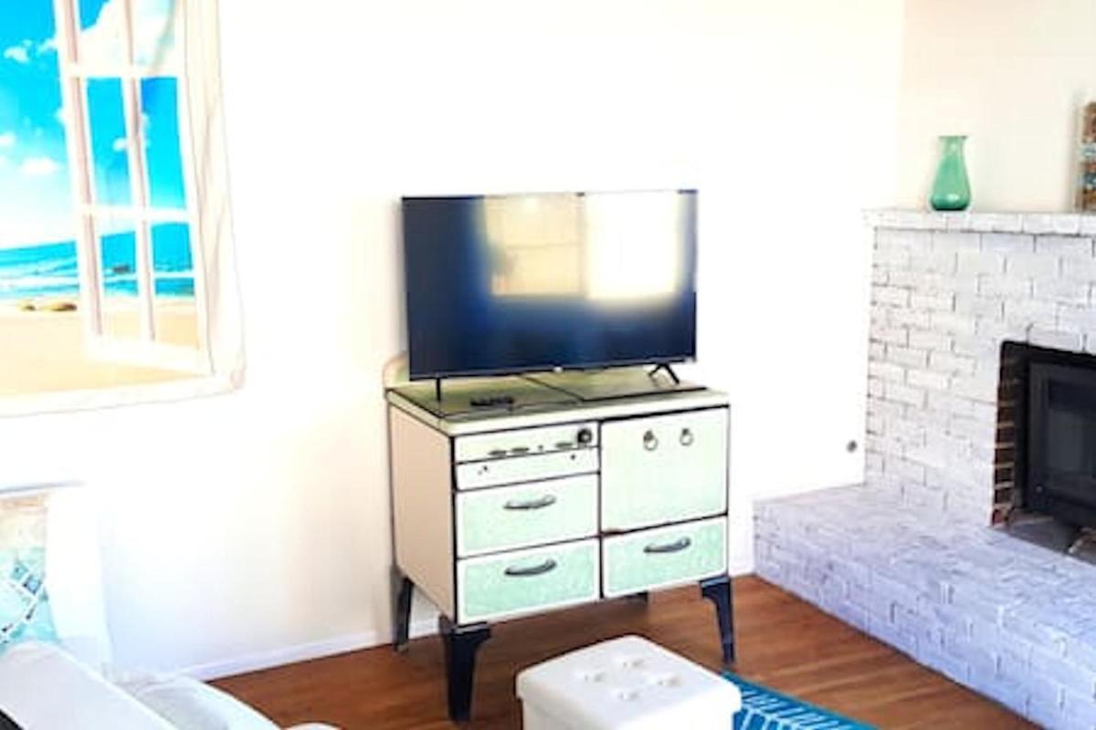 Oceano: Short walk to beach, 4 br, 2 bath, private house! Across street from park & pond view 2
