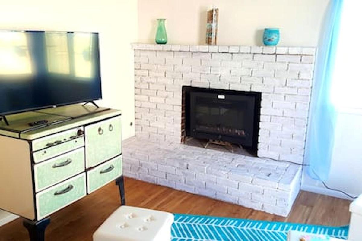 Oceano: Short walk to beach, 4 br, 2 bath, private house! Across street from park & pond view 3