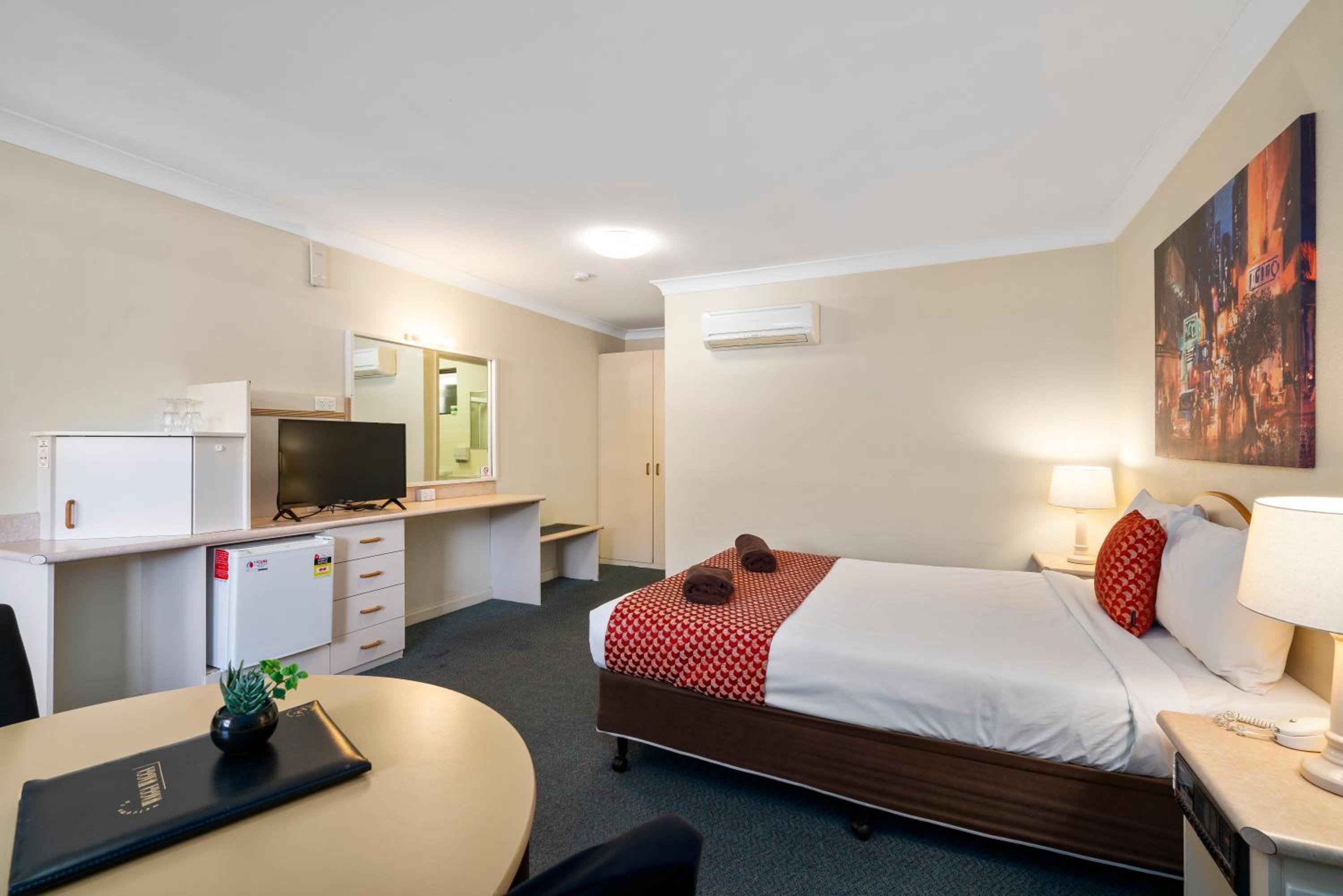 Garden City Motor Inn