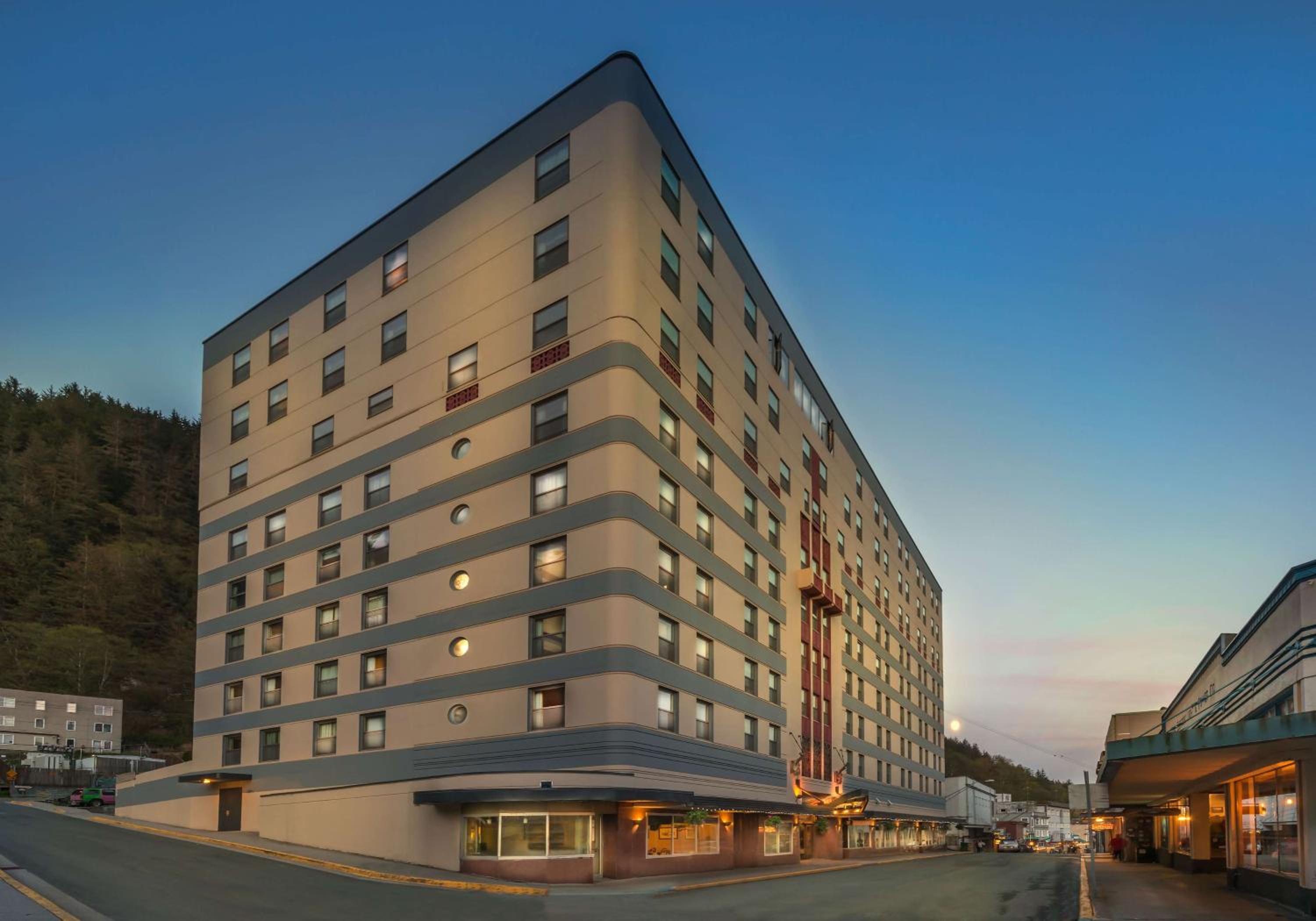 Juneau Vacations - Baranof Downtown, BW Signature Collection - Property Image 1